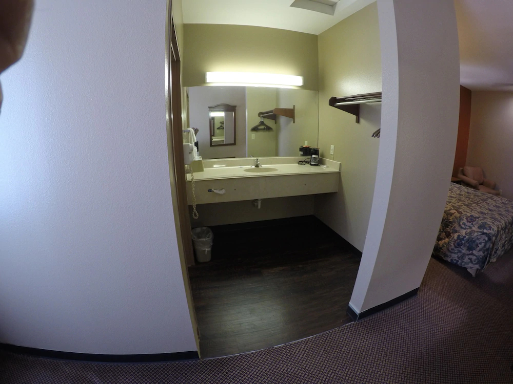 Americas Best Value Inn La Porte