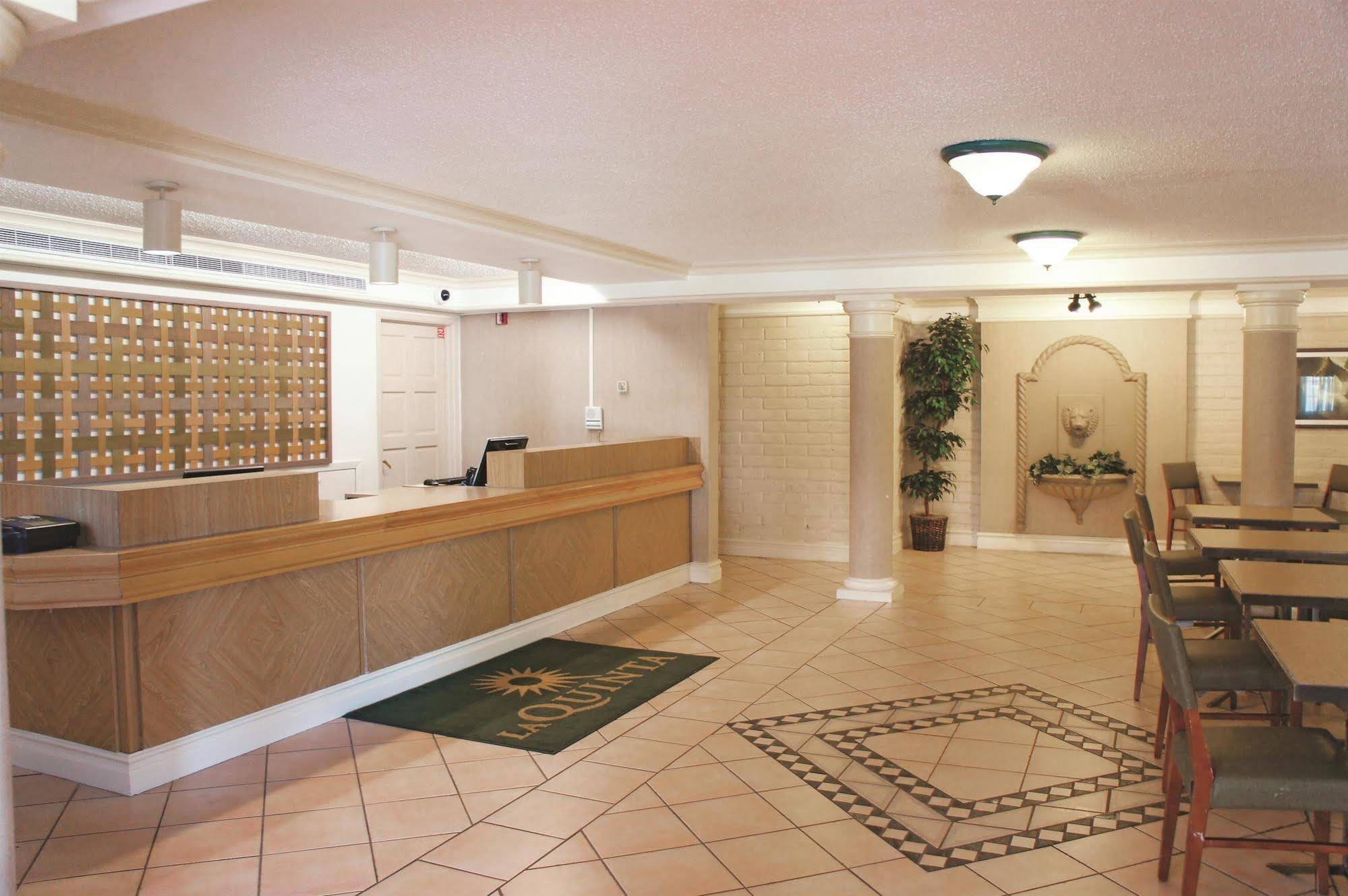 Baymont by Wyndham Houston La Porte