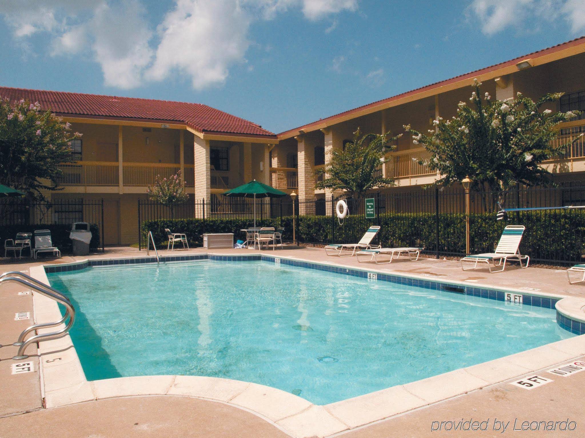 Baymont by Wyndham Houston La Porte