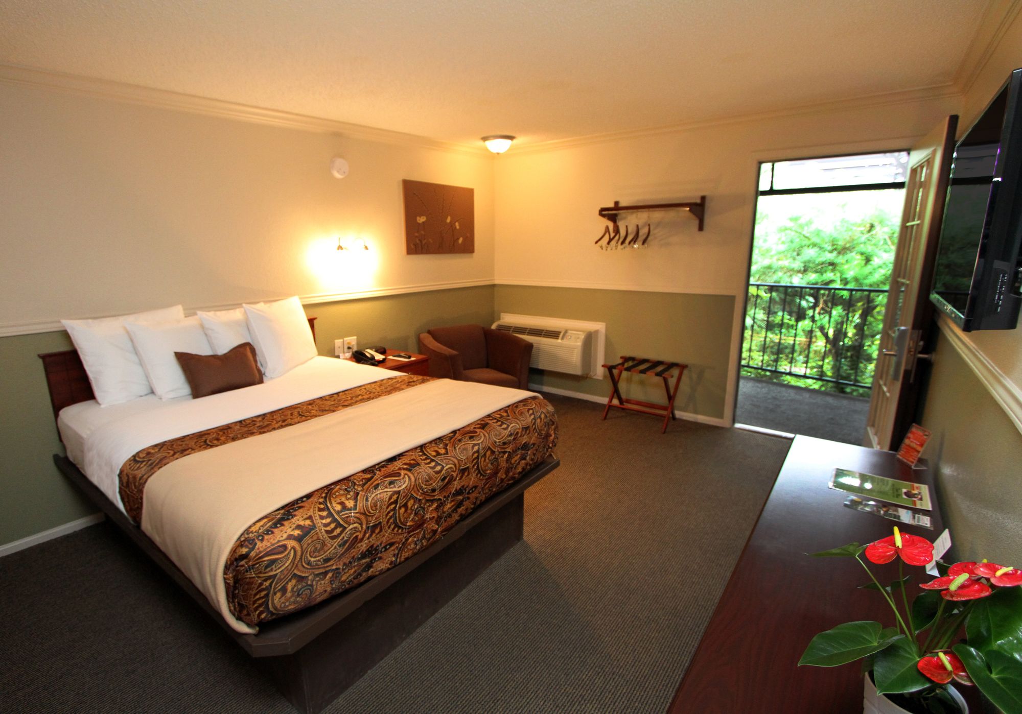 Family Garden Inn