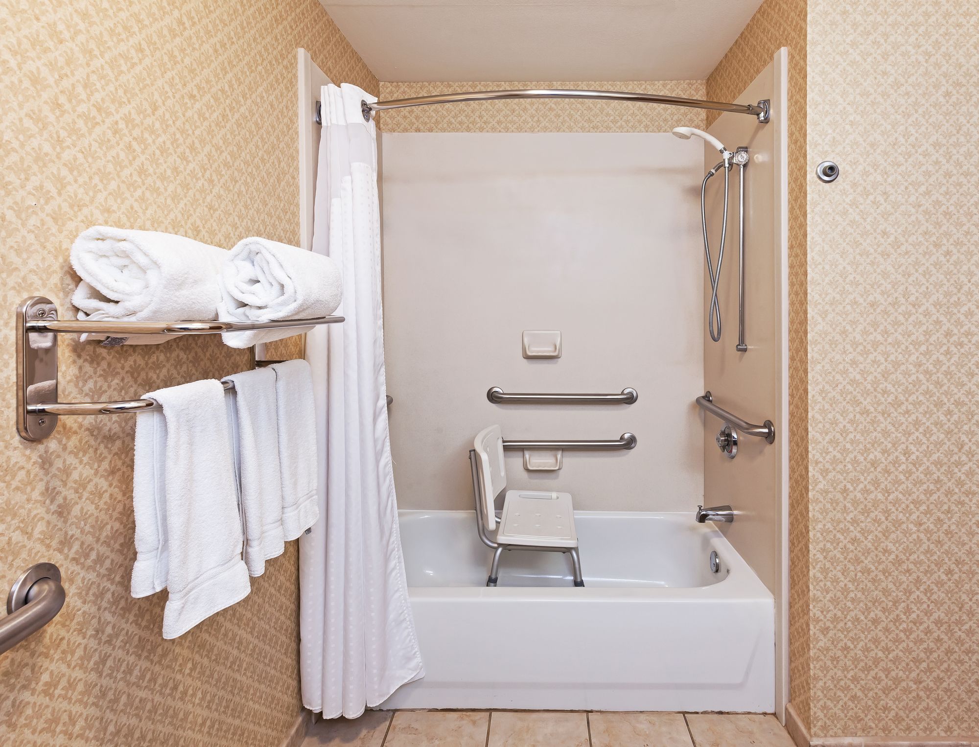 Holiday Inn Express Hotel & Suites Laredo - Event Center Area
