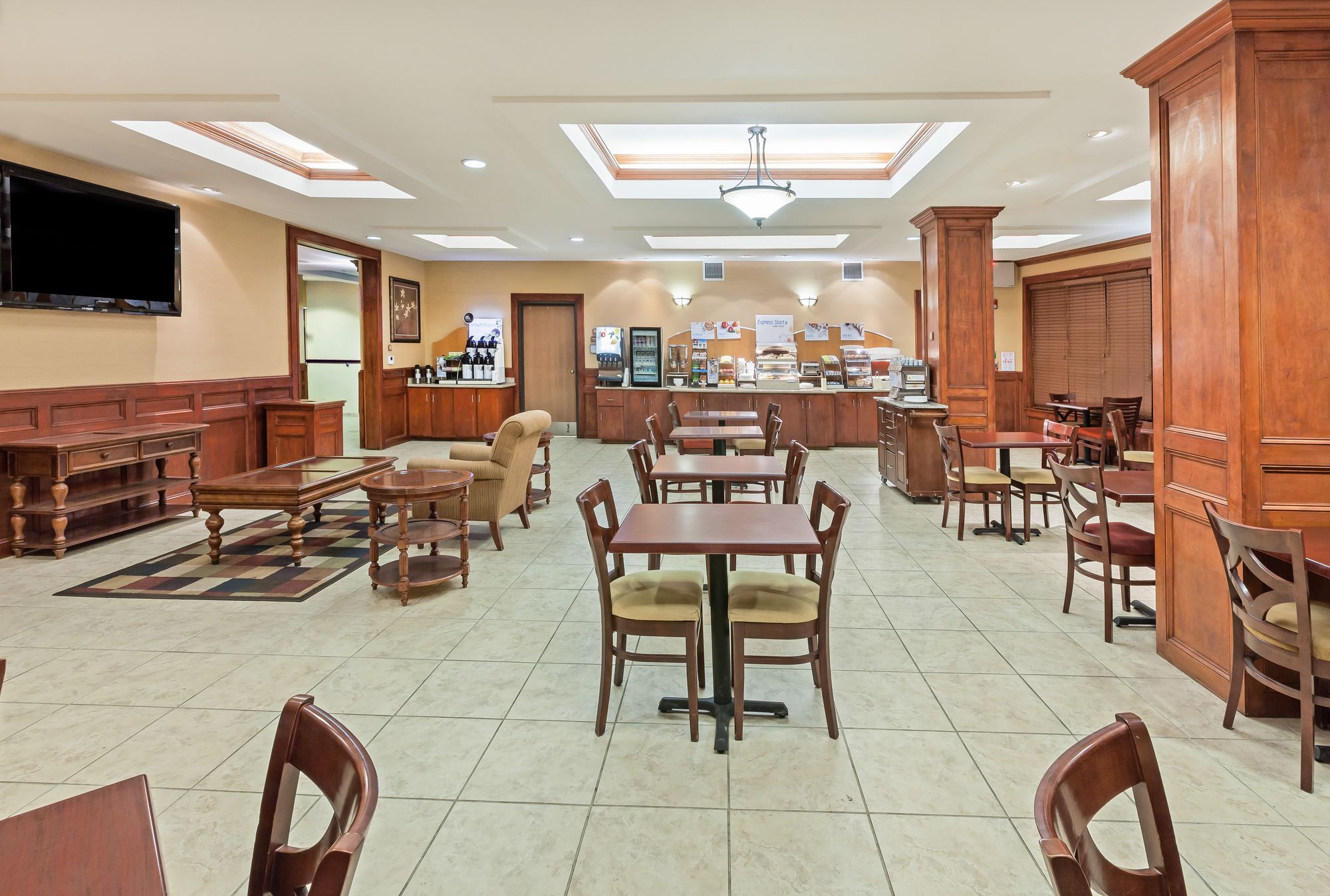 Holiday Inn Express Hotel & Suites Laredo - Event Center Area