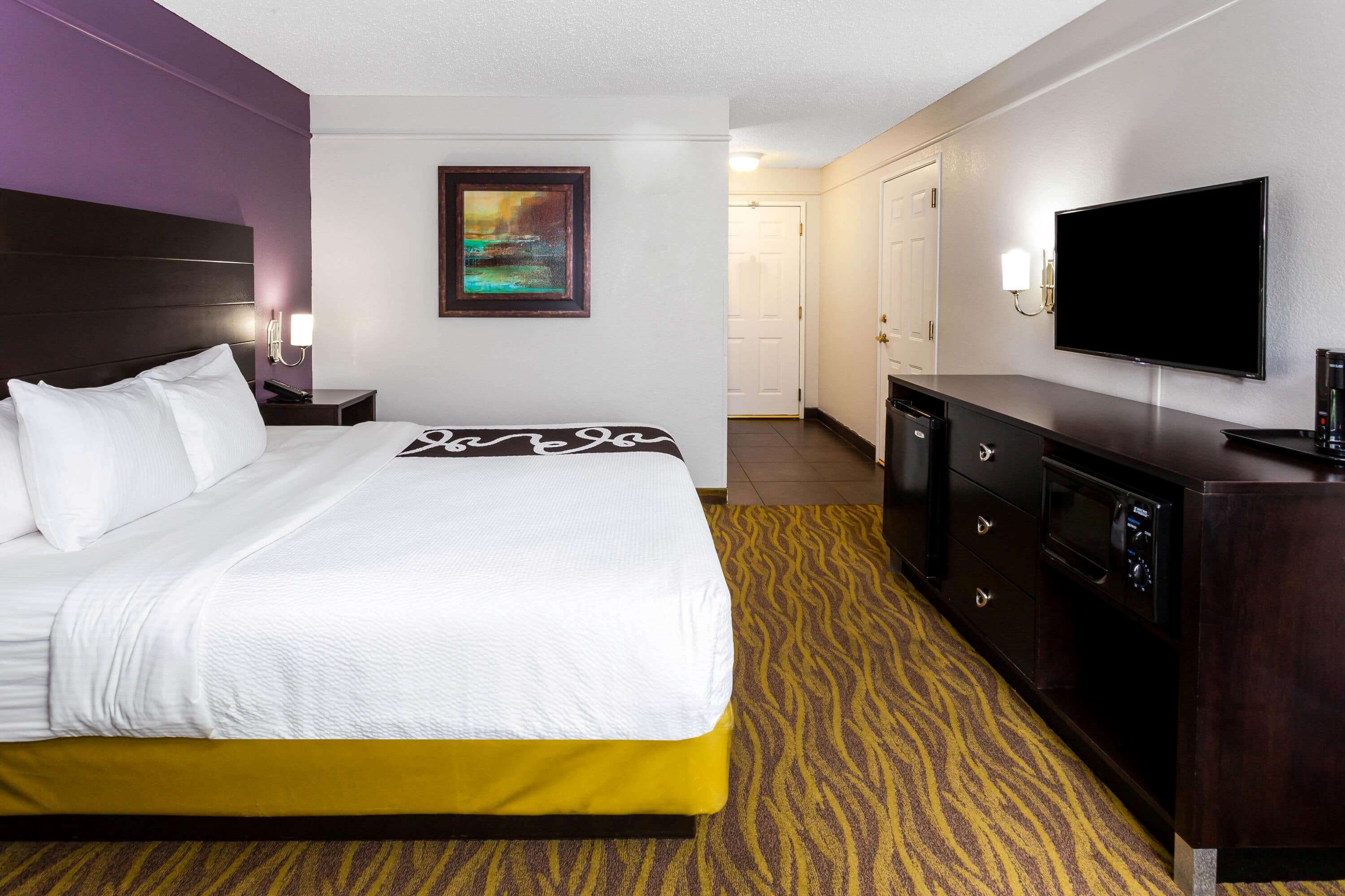 La Quinta Inn & Suites by Wyndham Laredo Airport