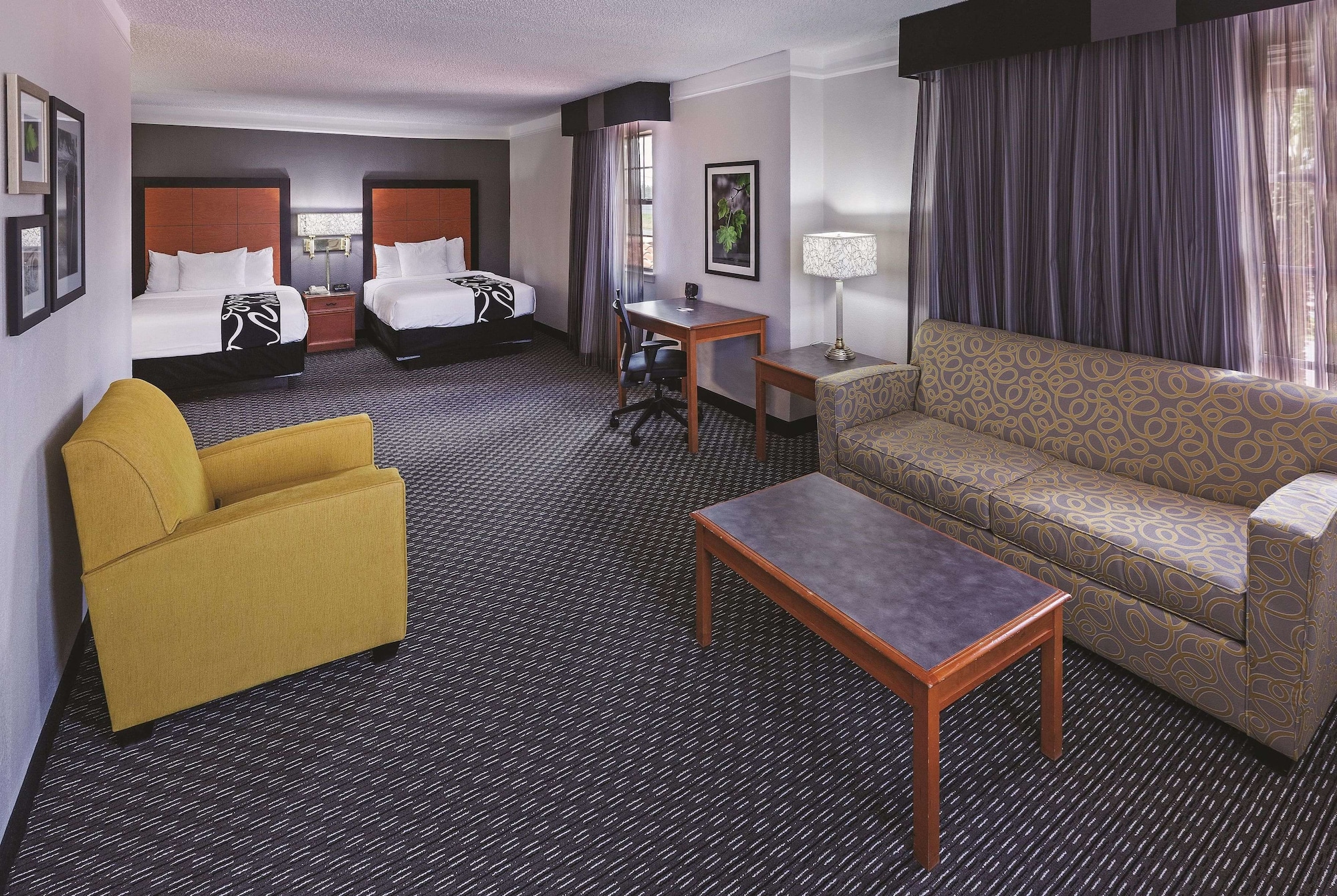 La Quinta Inn by Wyndham Laredo I-35