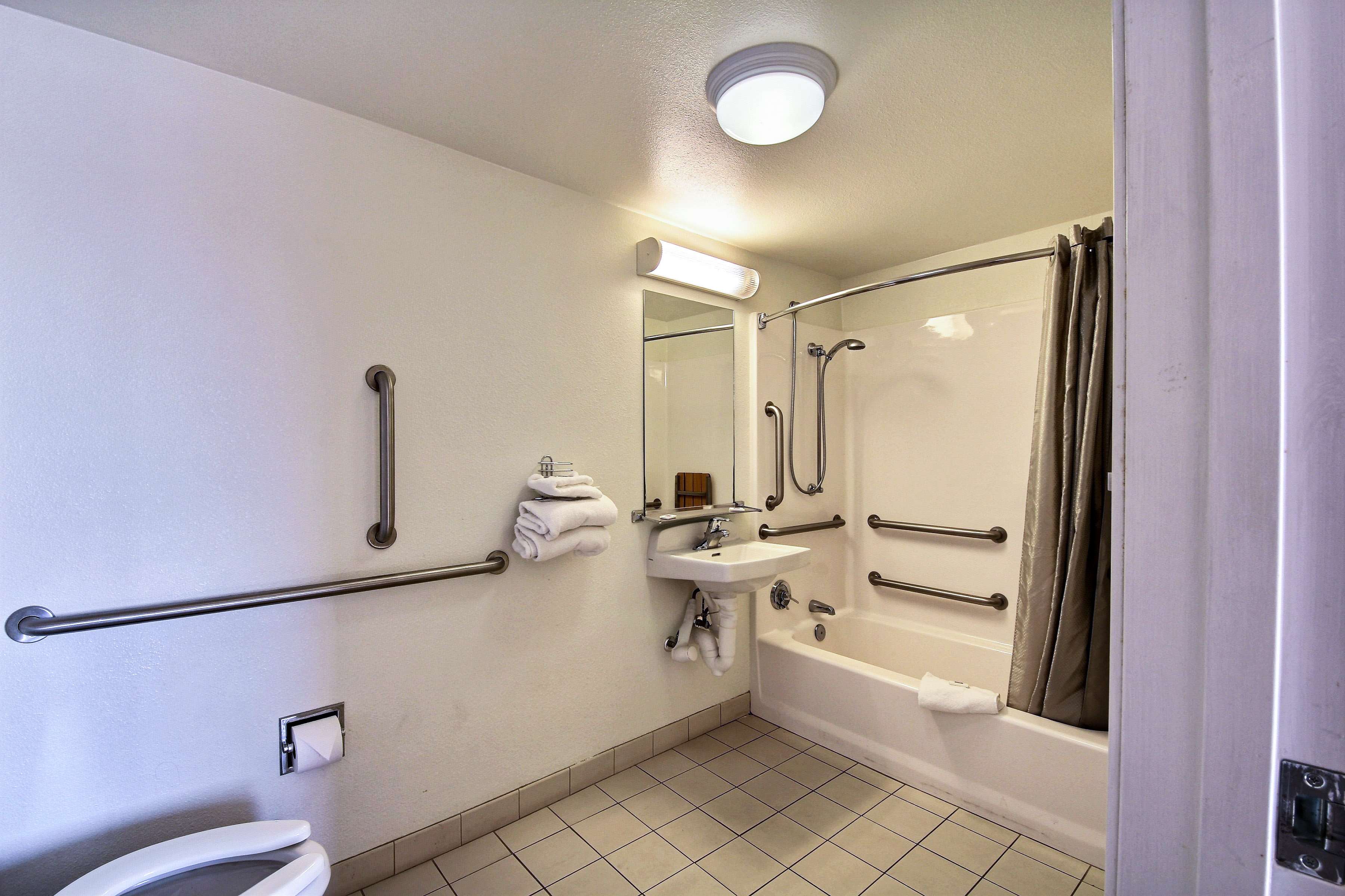 Motel 6 Laredo South