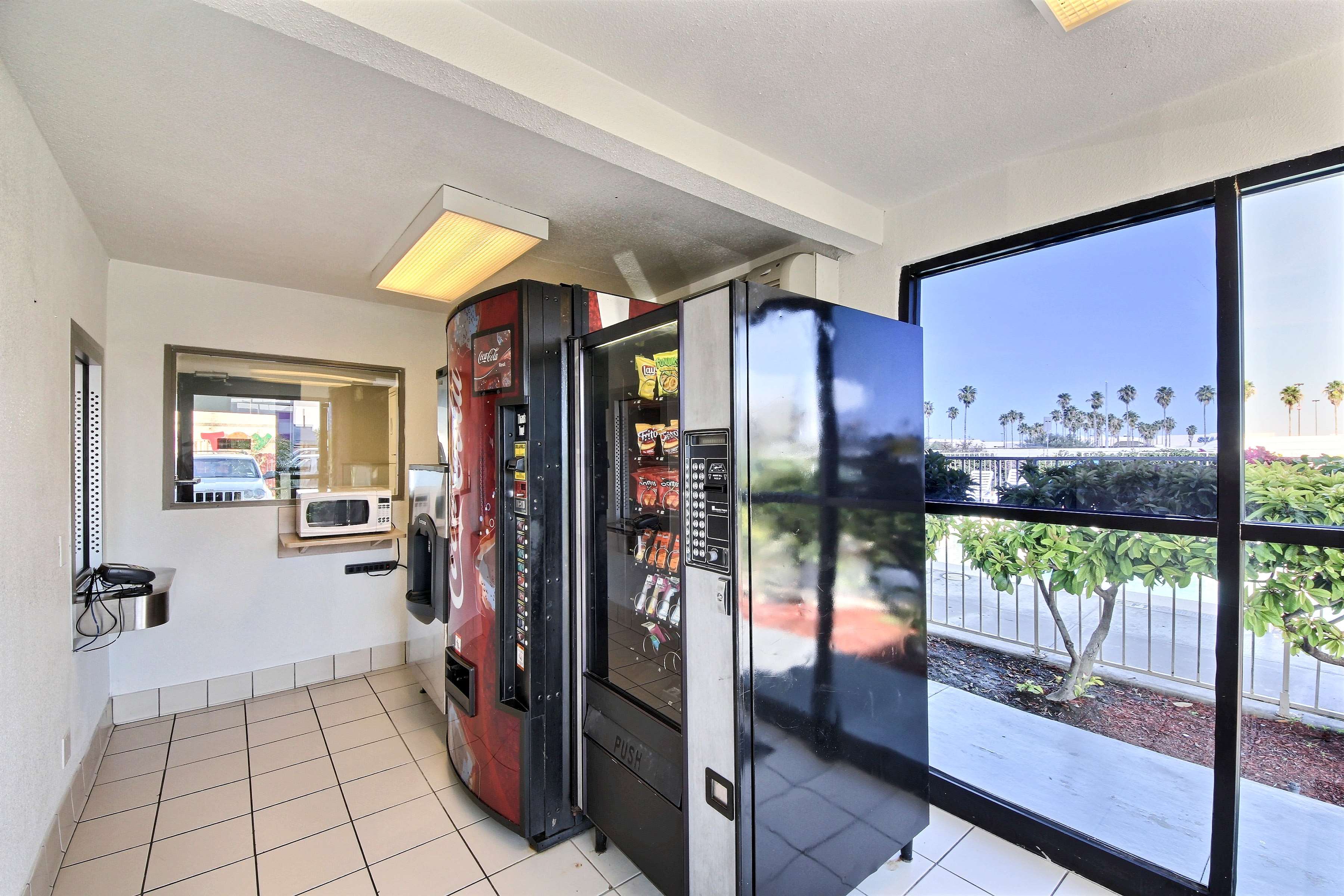 Motel 6 Laredo South