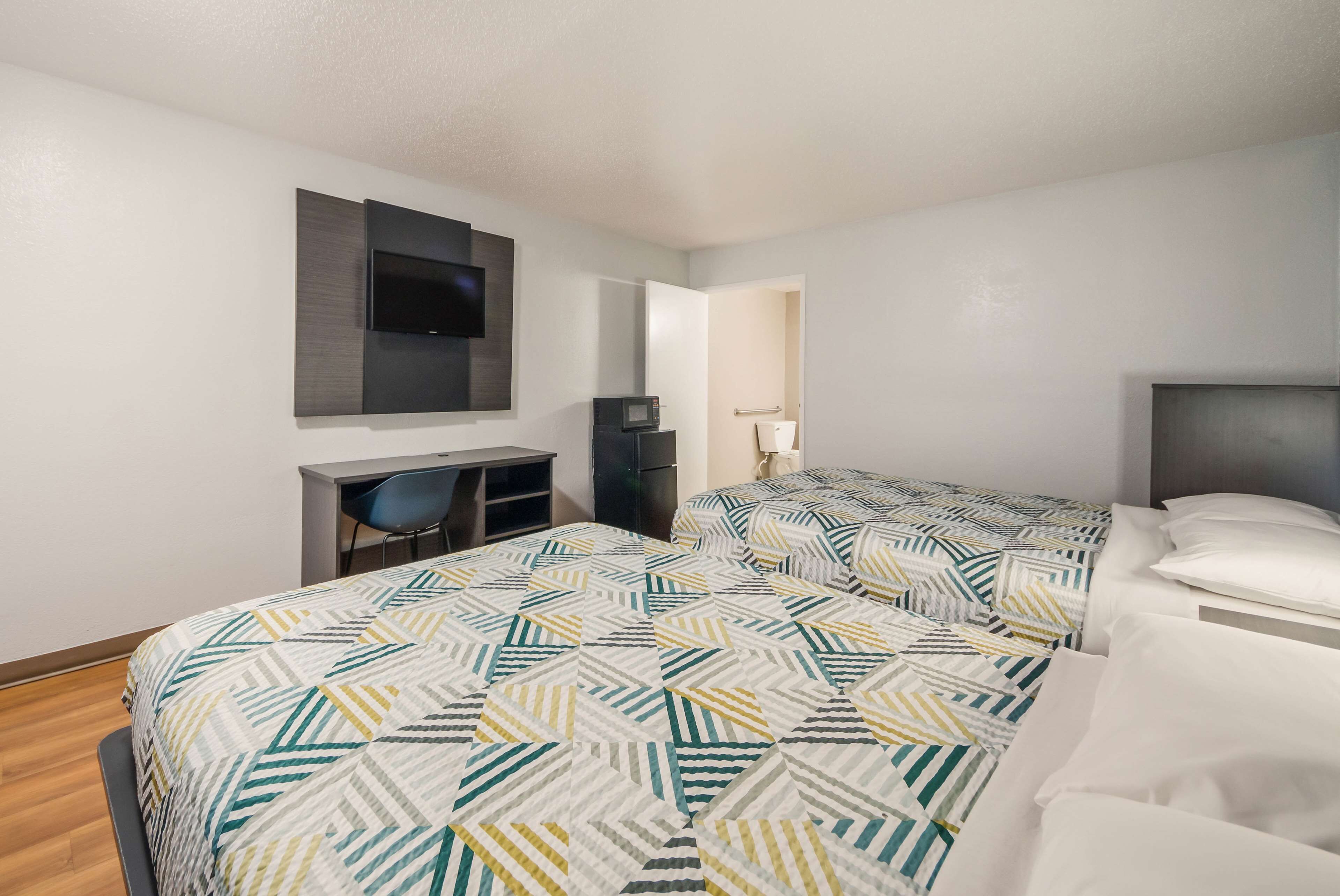 Motel 6 Laredo, Tx - North I-35