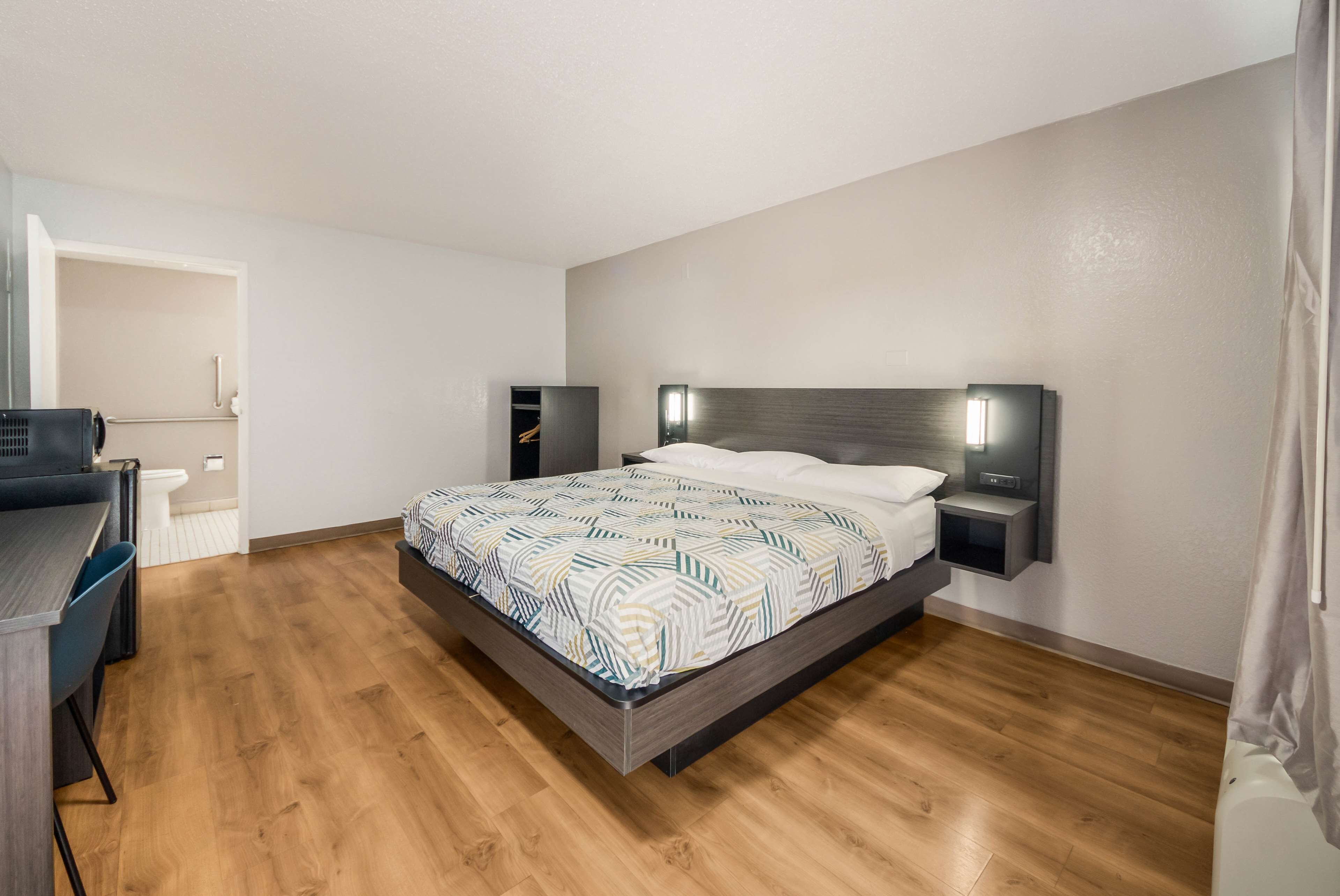Motel 6 Laredo, Tx - North I-35