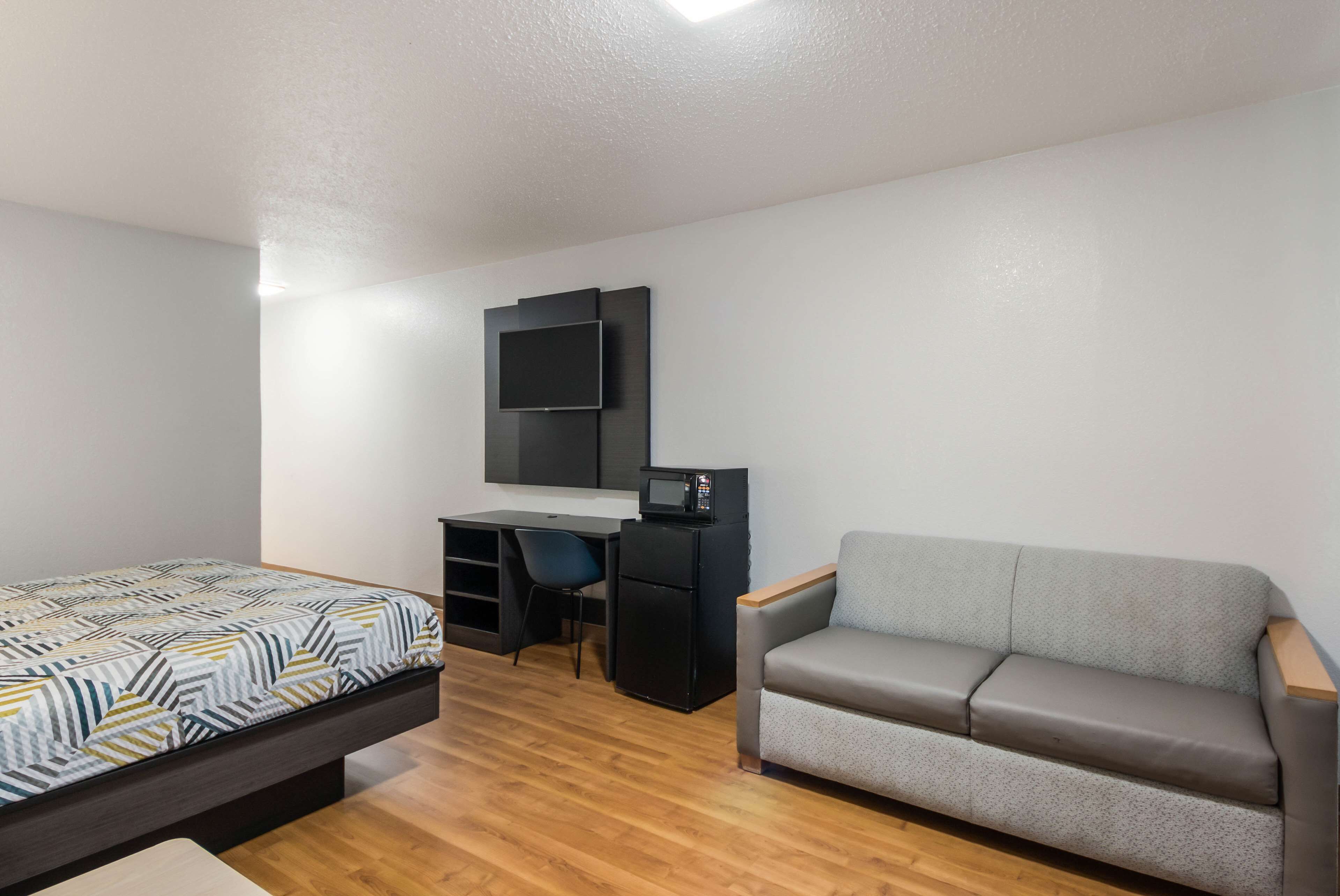 Motel 6 Laredo, Tx - North I-35