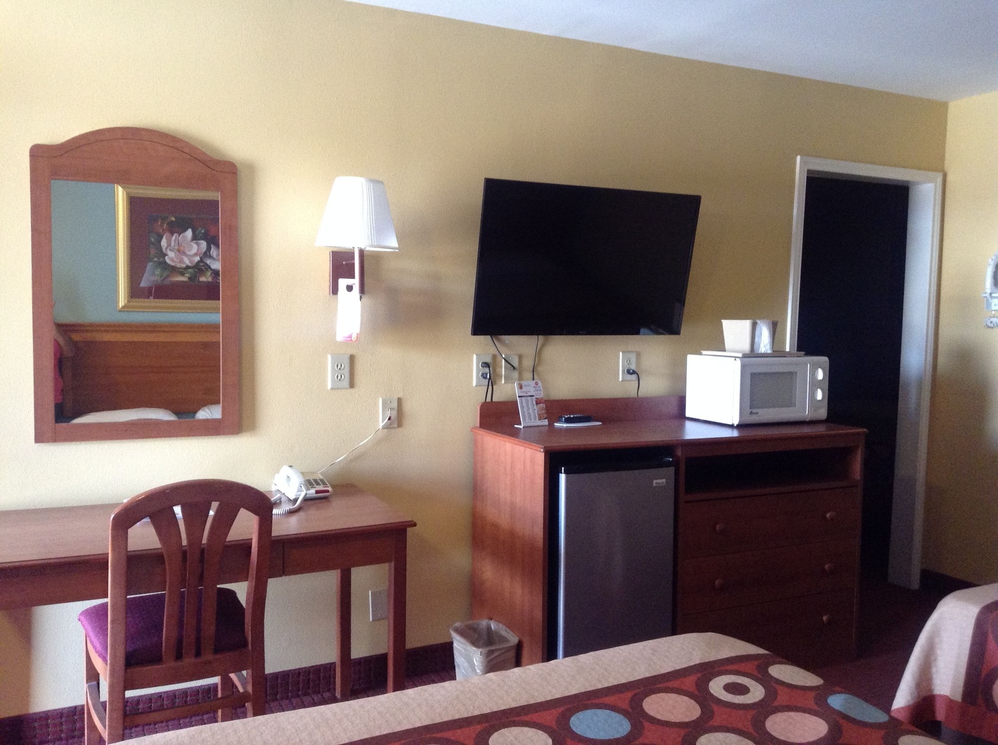 Sky Palace Inn & Suites By Jasper Laredo