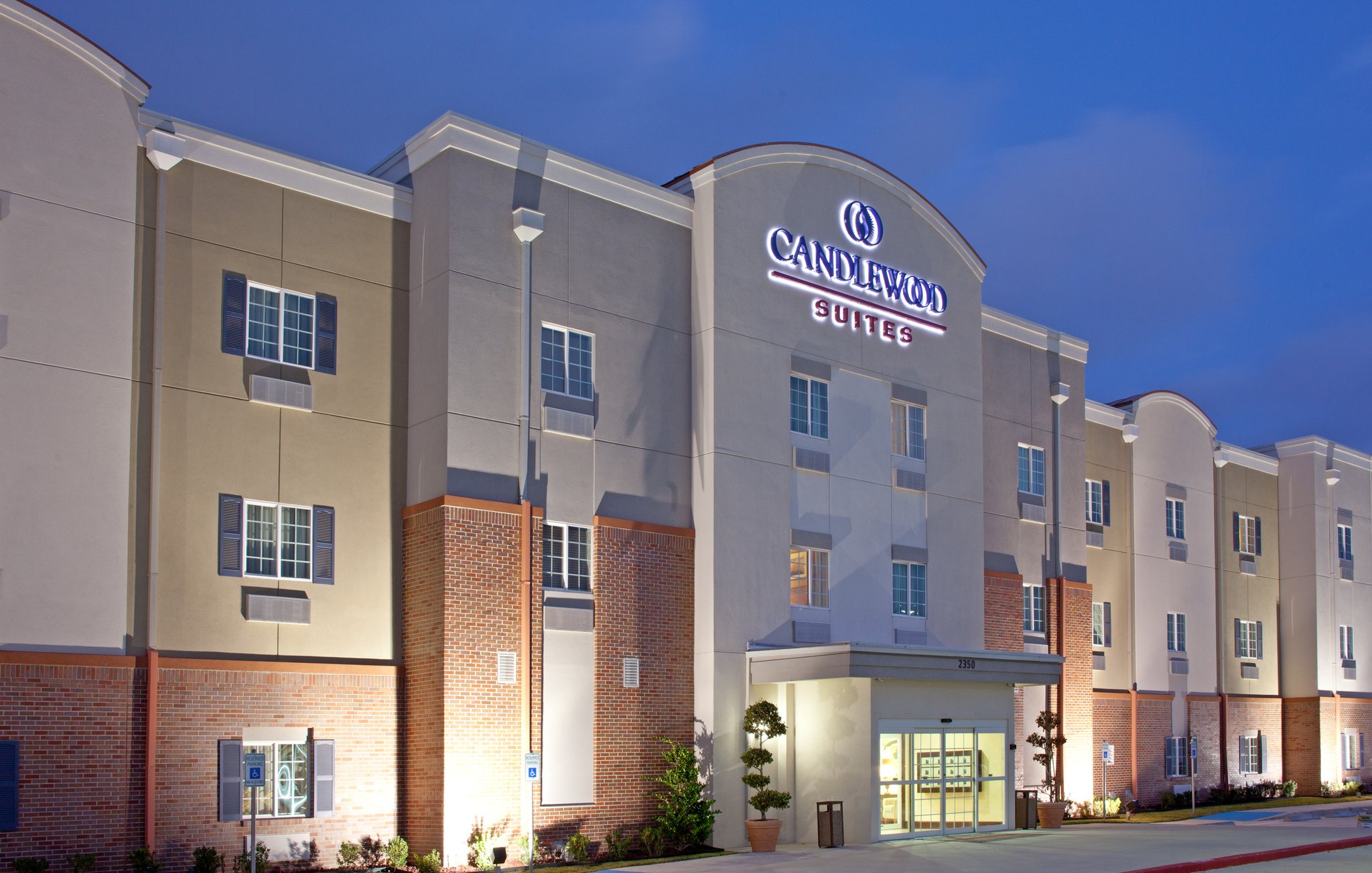 Candlewood Suites League City