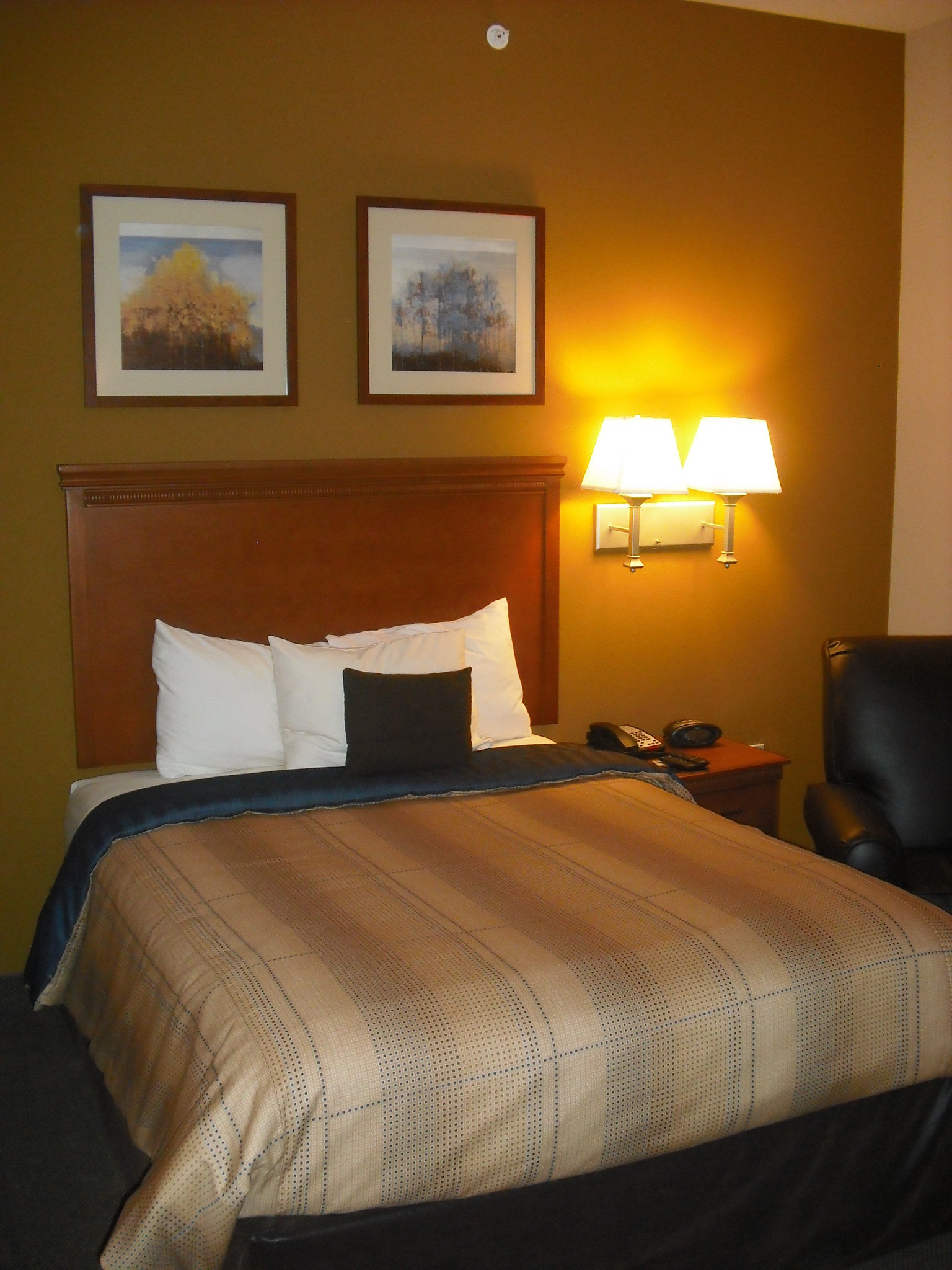 Candlewood Suites League City