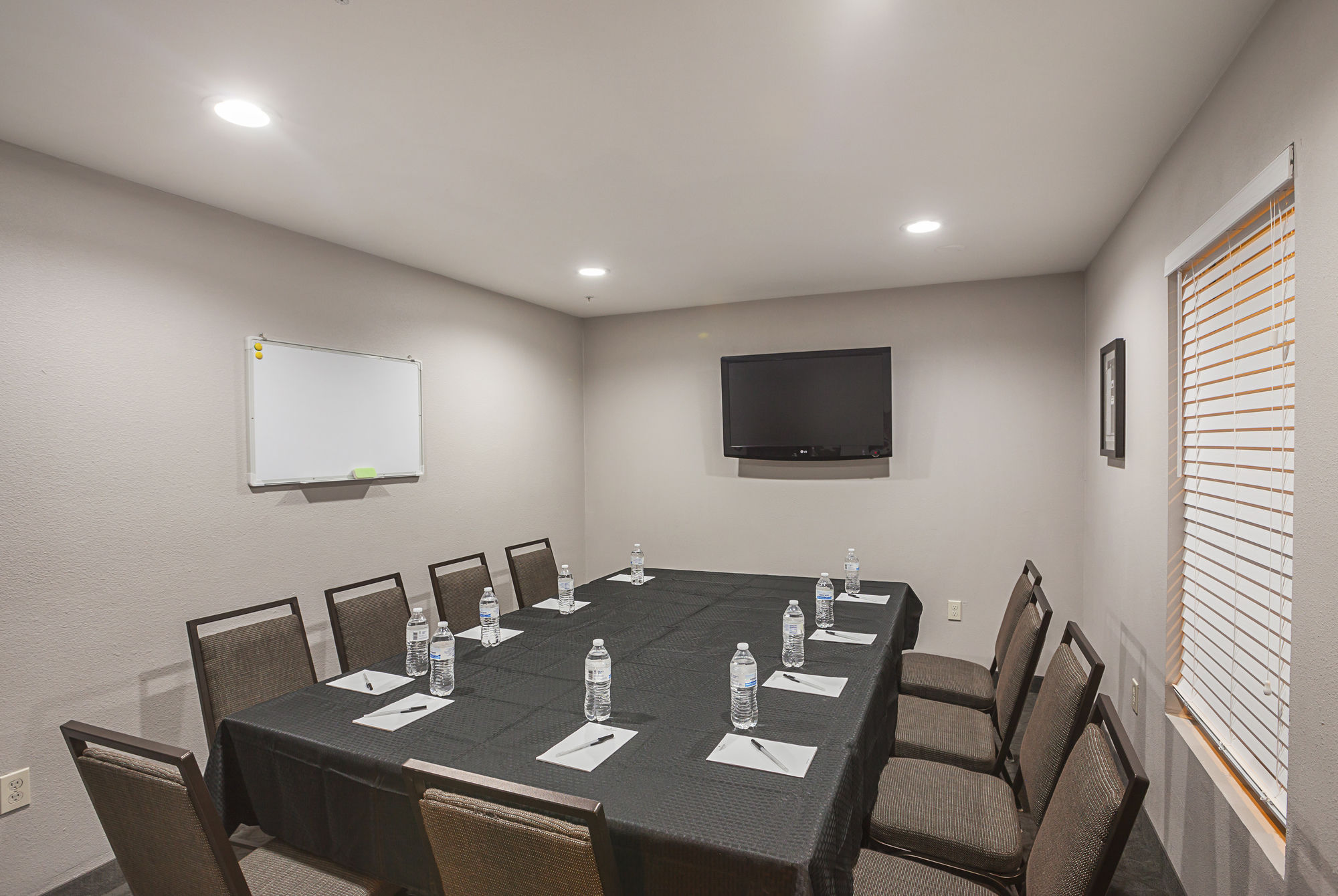Country Inn & Suites by Radisson, Lewisville, TX