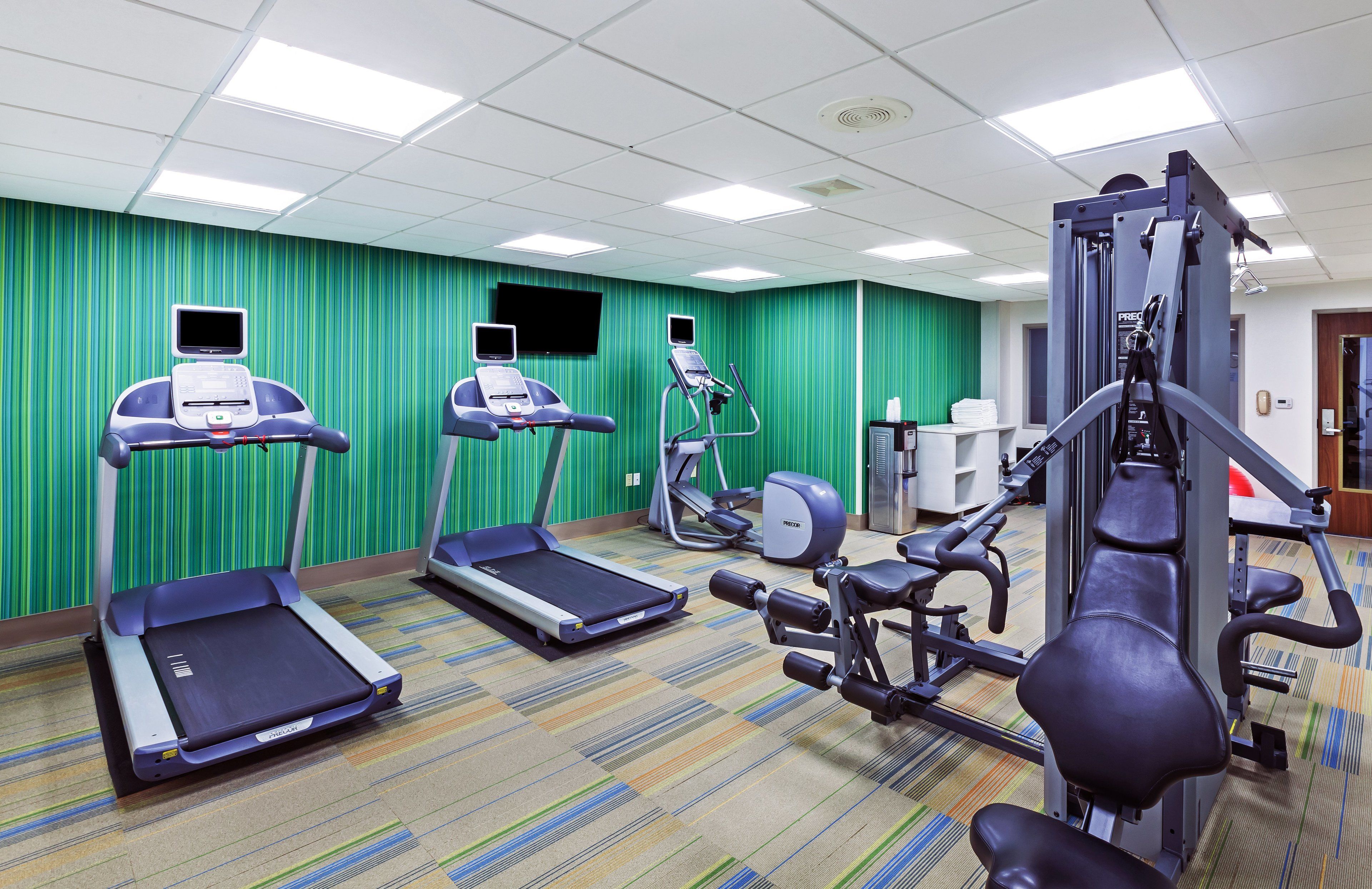 Holiday Inn Express & Suites Dallas Lewisville