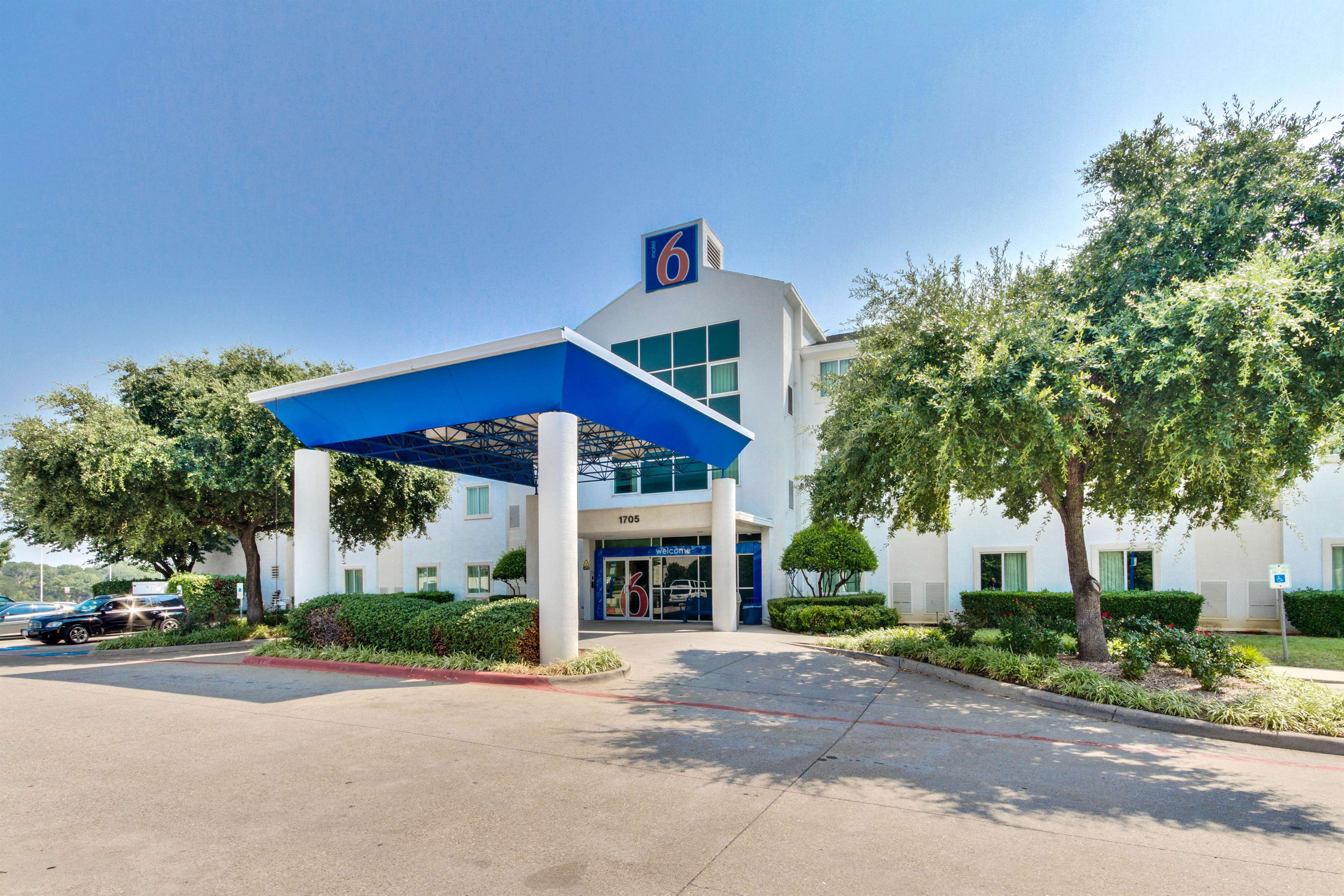 Motel 6 Dallas Lewisville