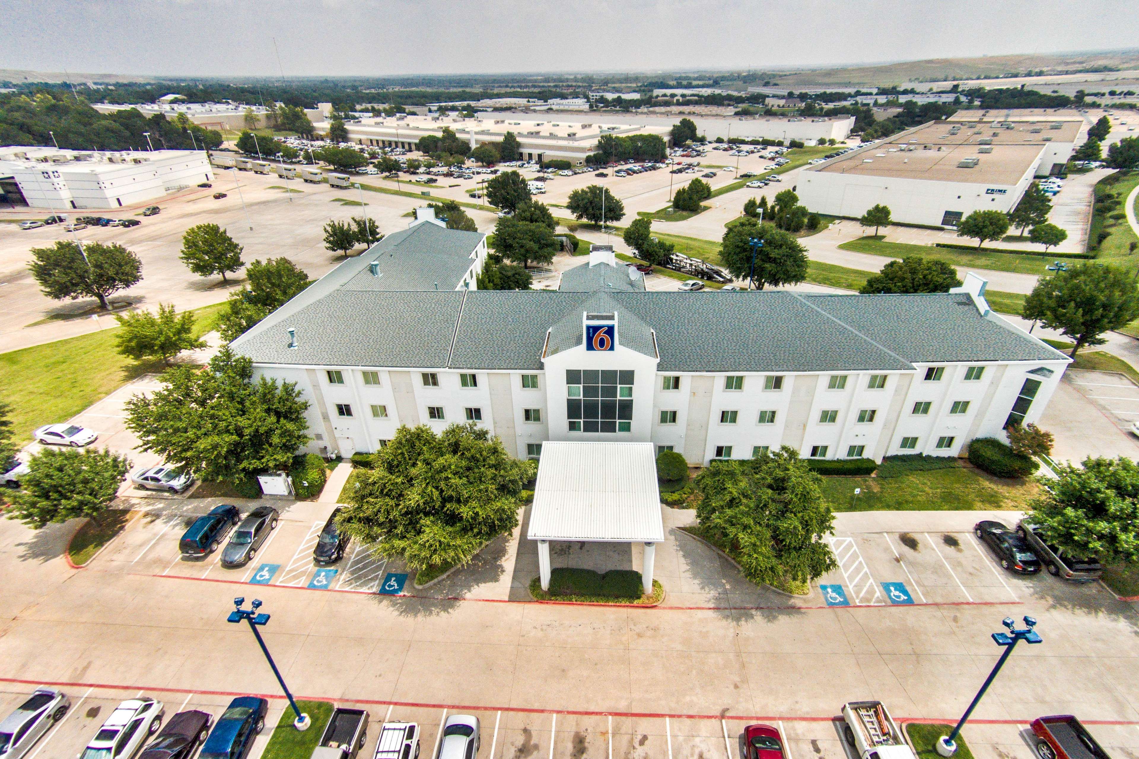 Motel 6 Dallas Lewisville