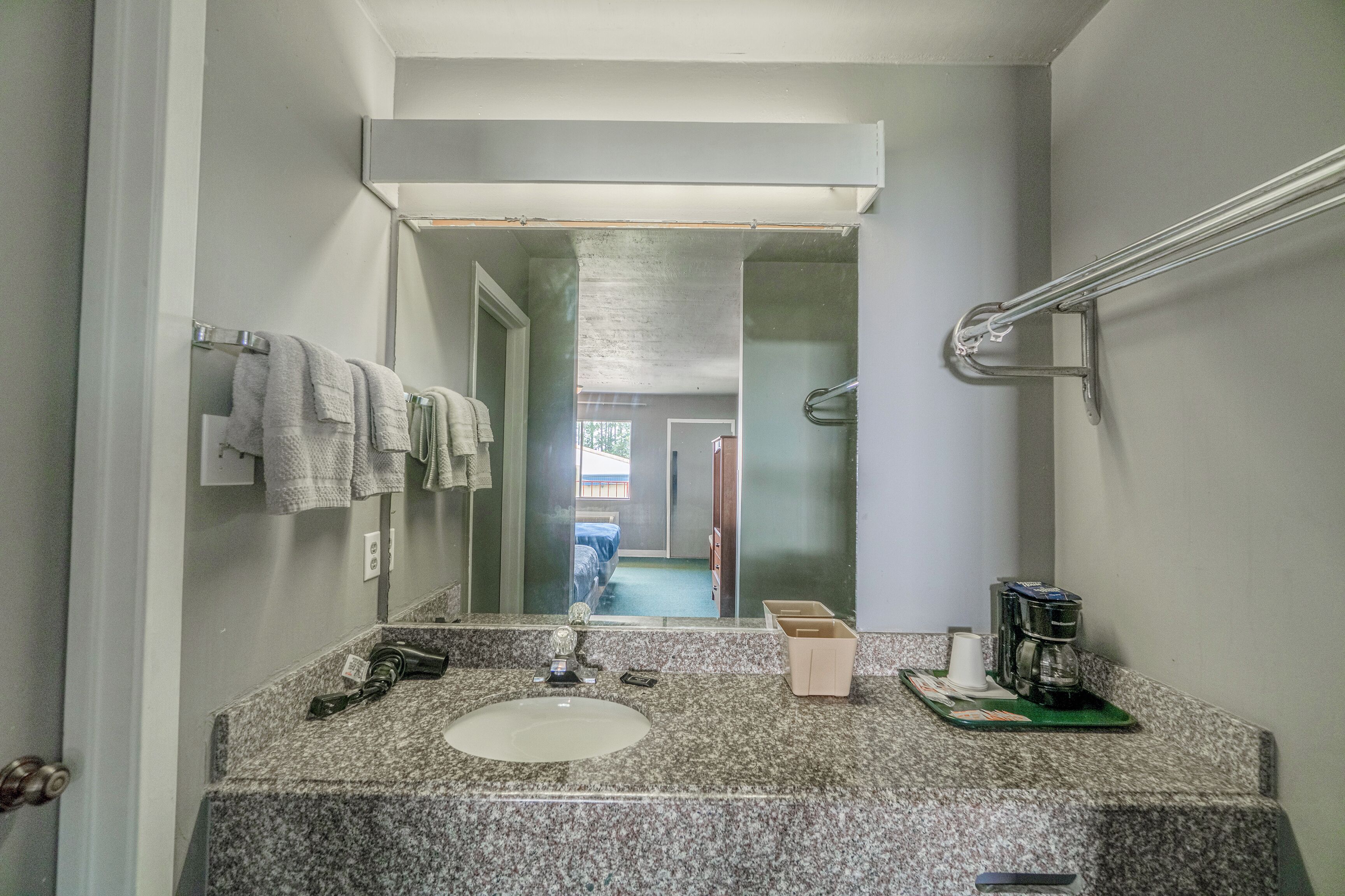 Economy Inn Livingston