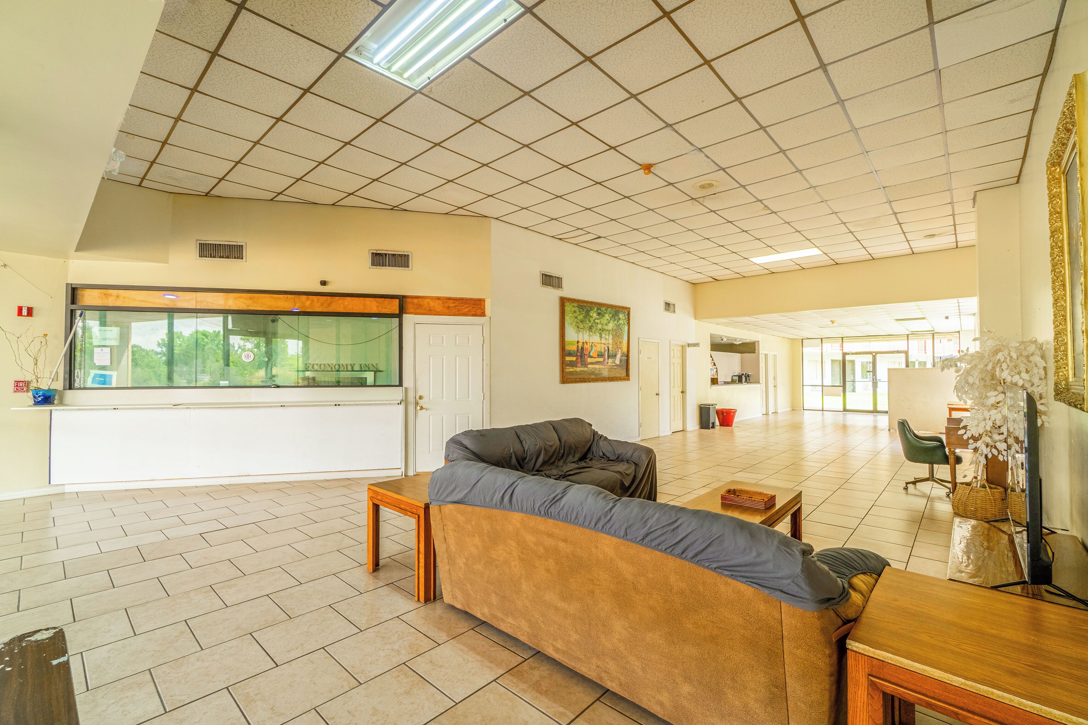 Economy Inn Livingston