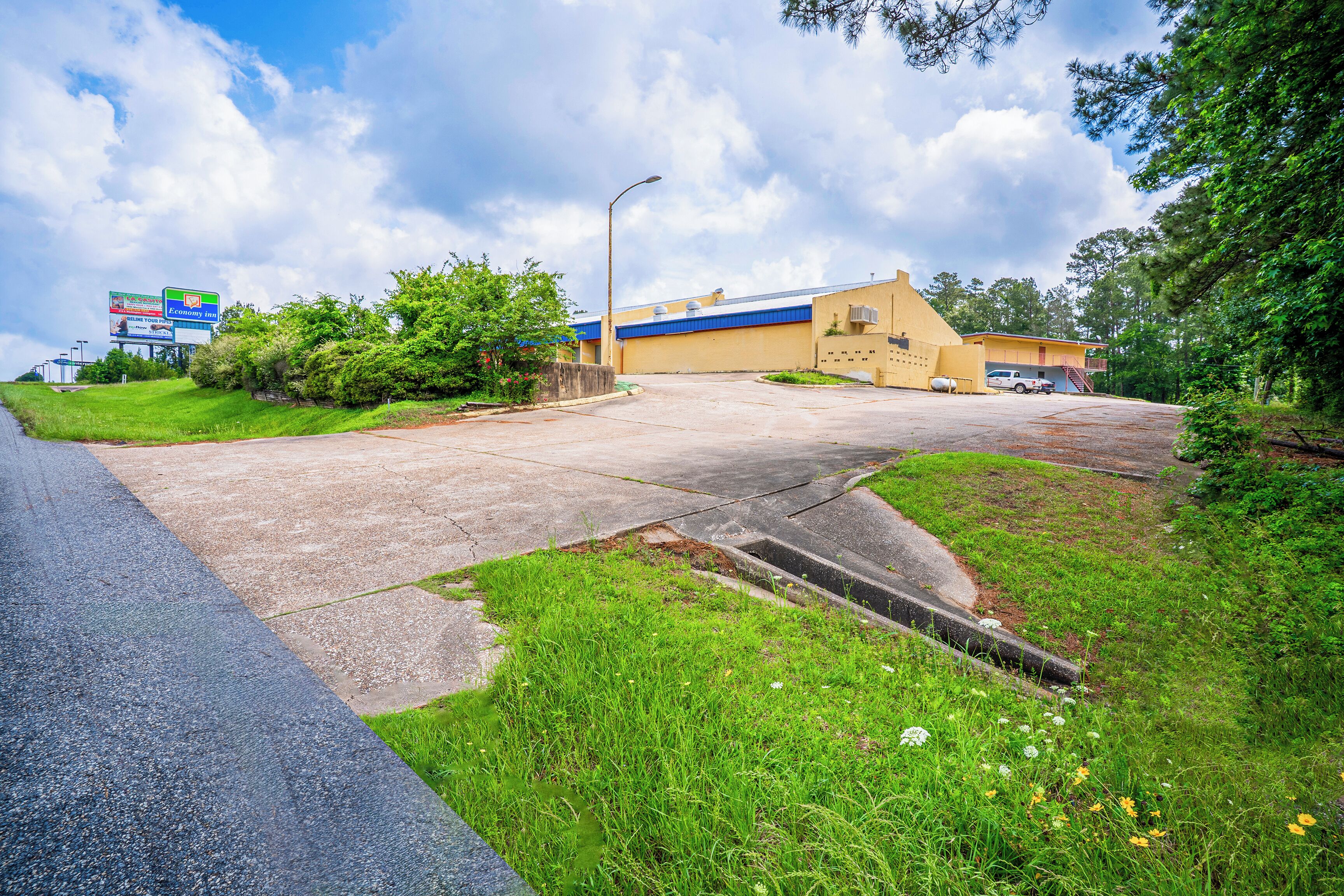 Economy Inn Livingston