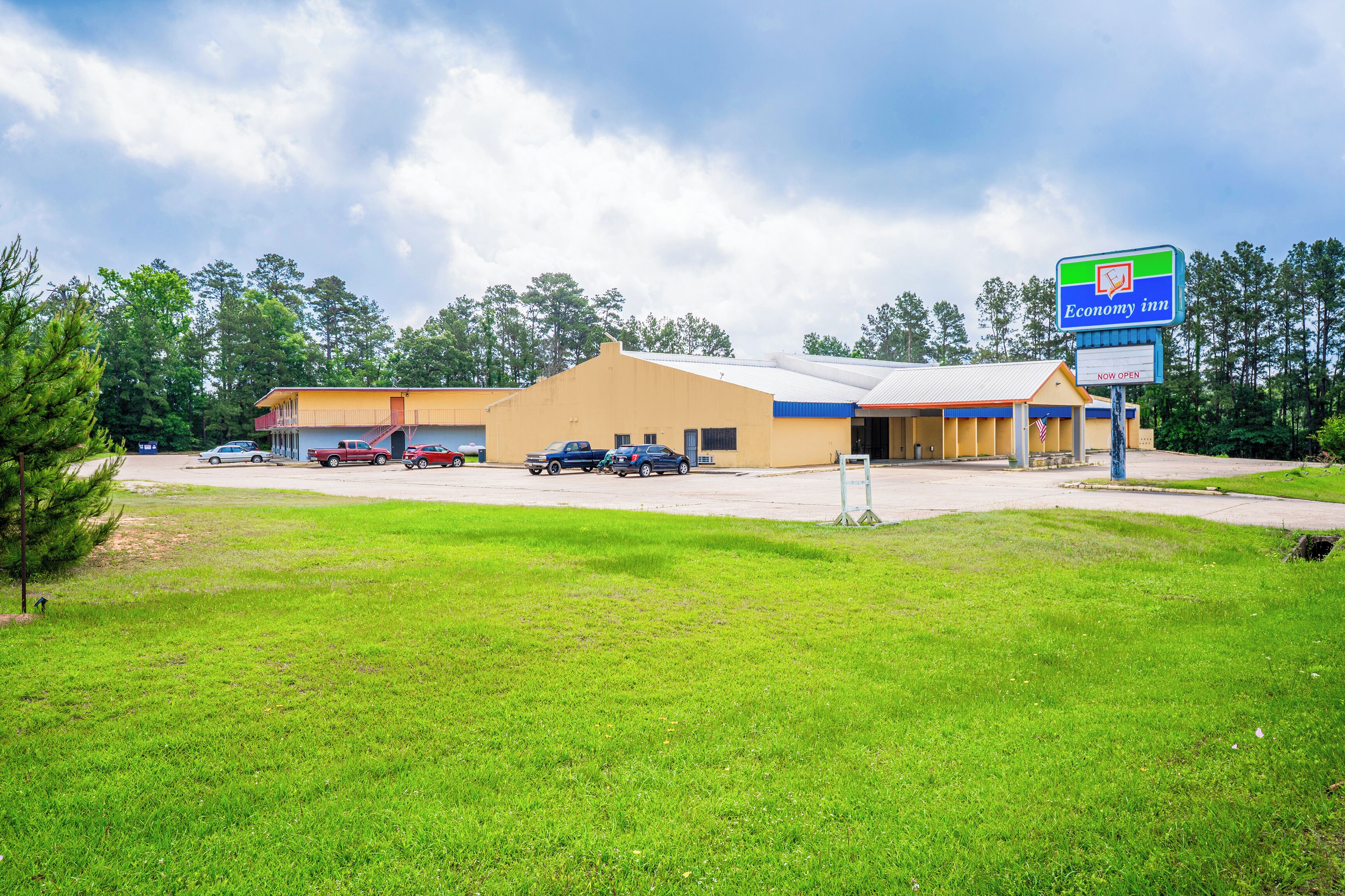 Economy Inn Livingston