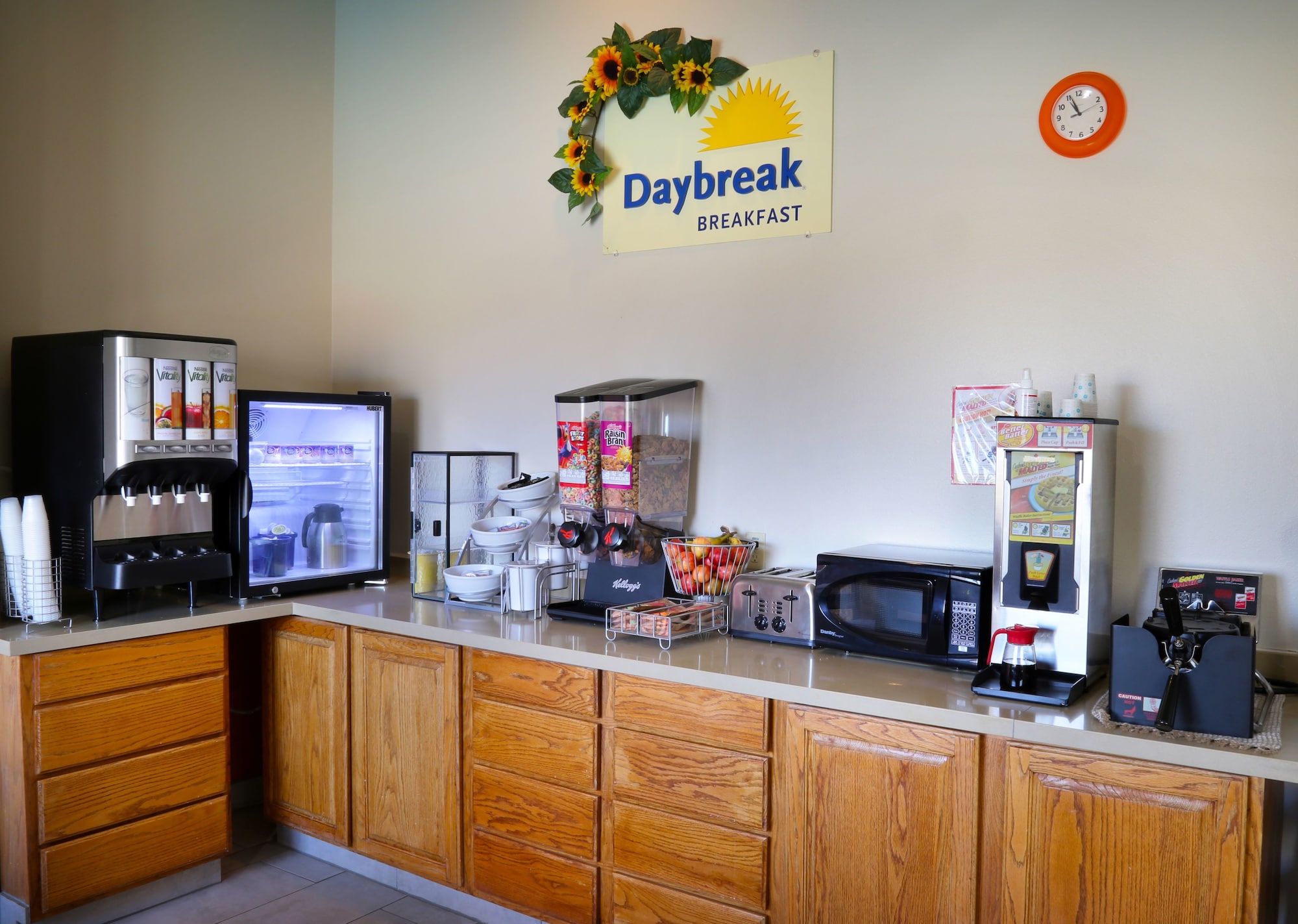 Days Inn & Suites by Wyndham Llano