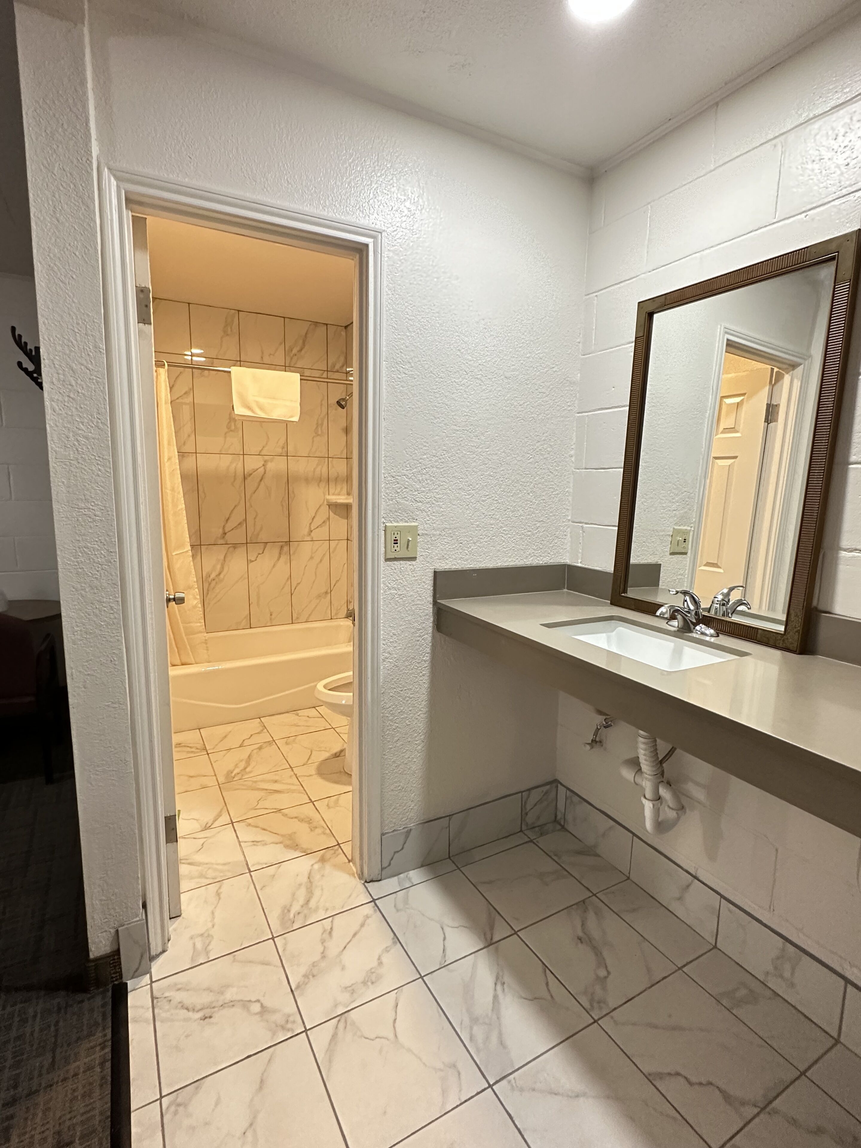Llano Motel