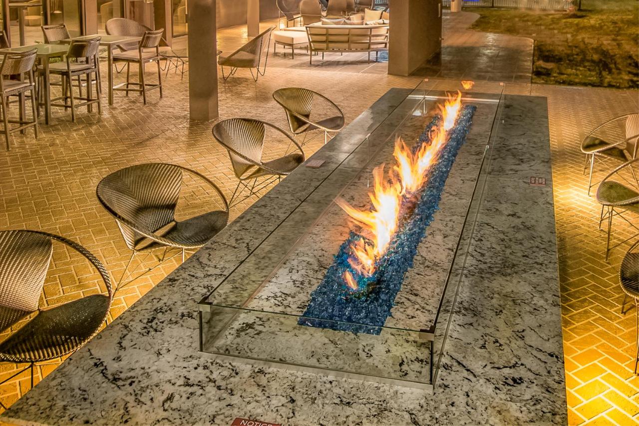 Courtyard Longview North