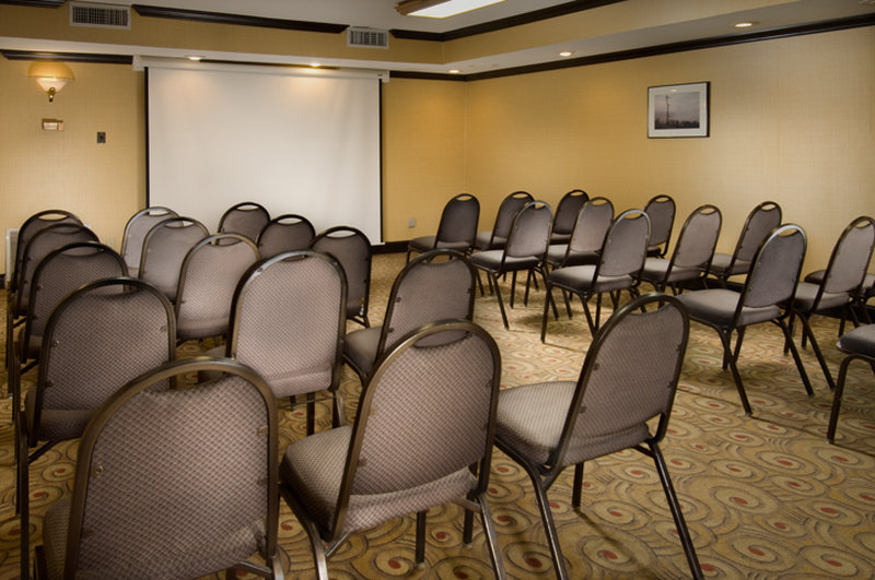 Days Inn by Wyndham Longview South