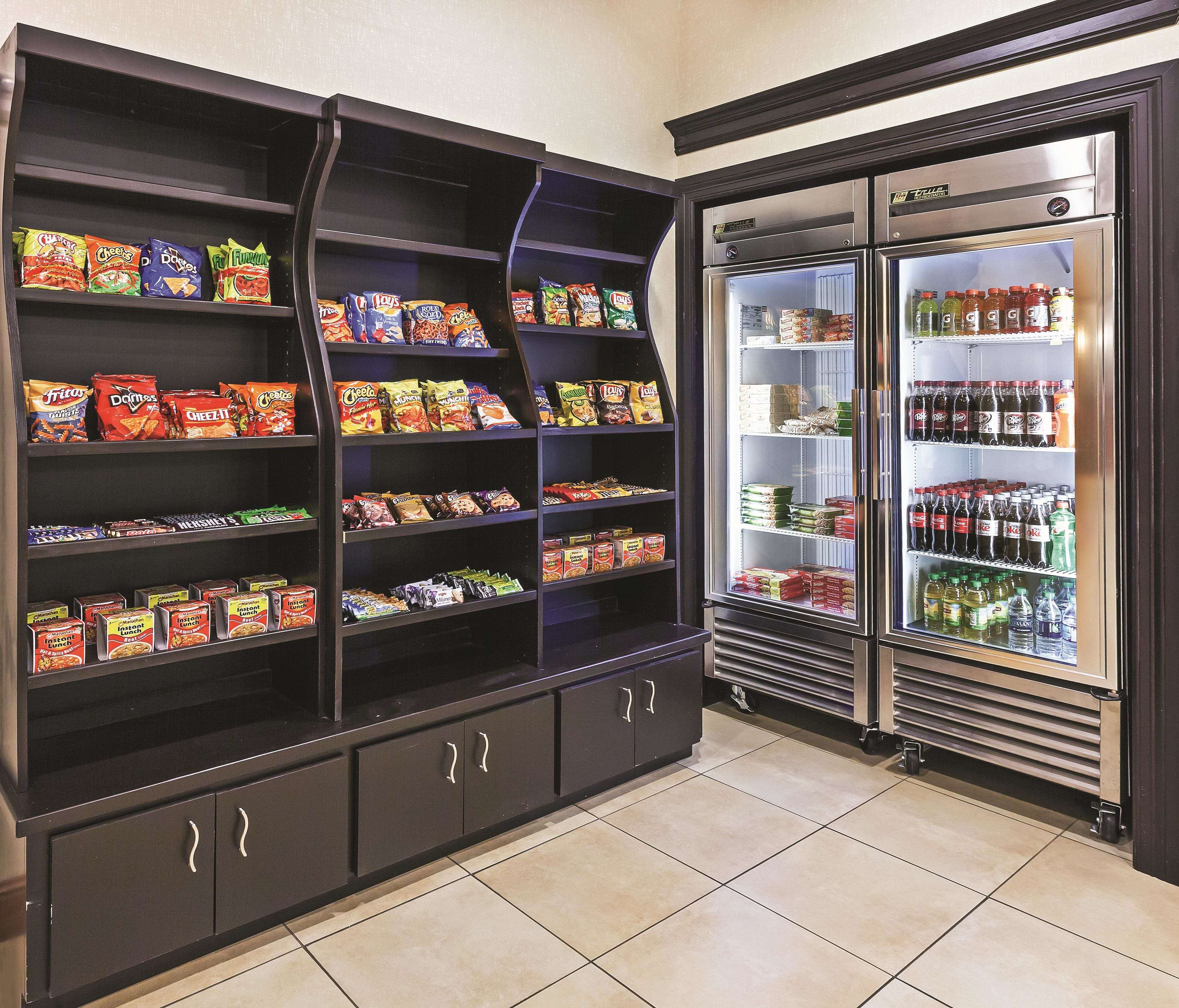 La Quinta Inn & Suites by Wyndham Longview North