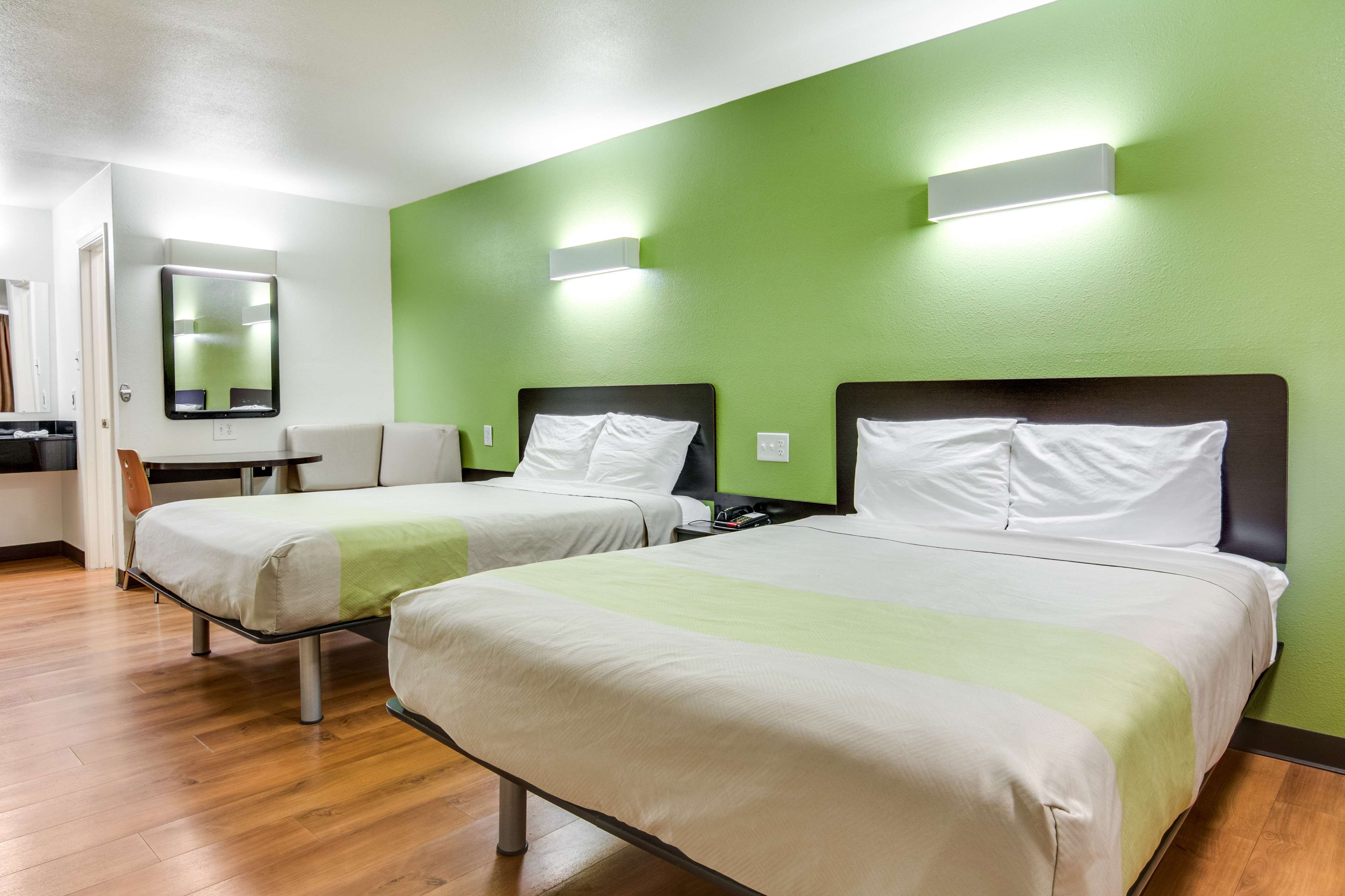 Motel 6 Longview - North