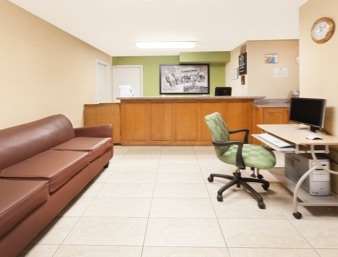 Arya Inn & Extended Stay