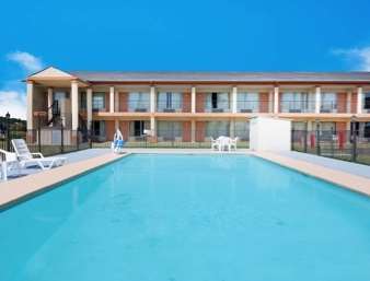 Arya Inn & Extended Stay