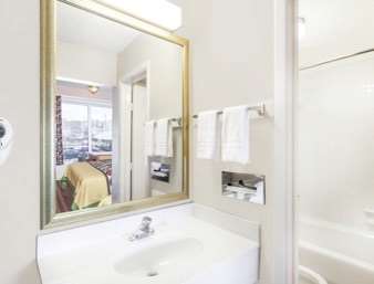 Arya Inn & Extended Stay