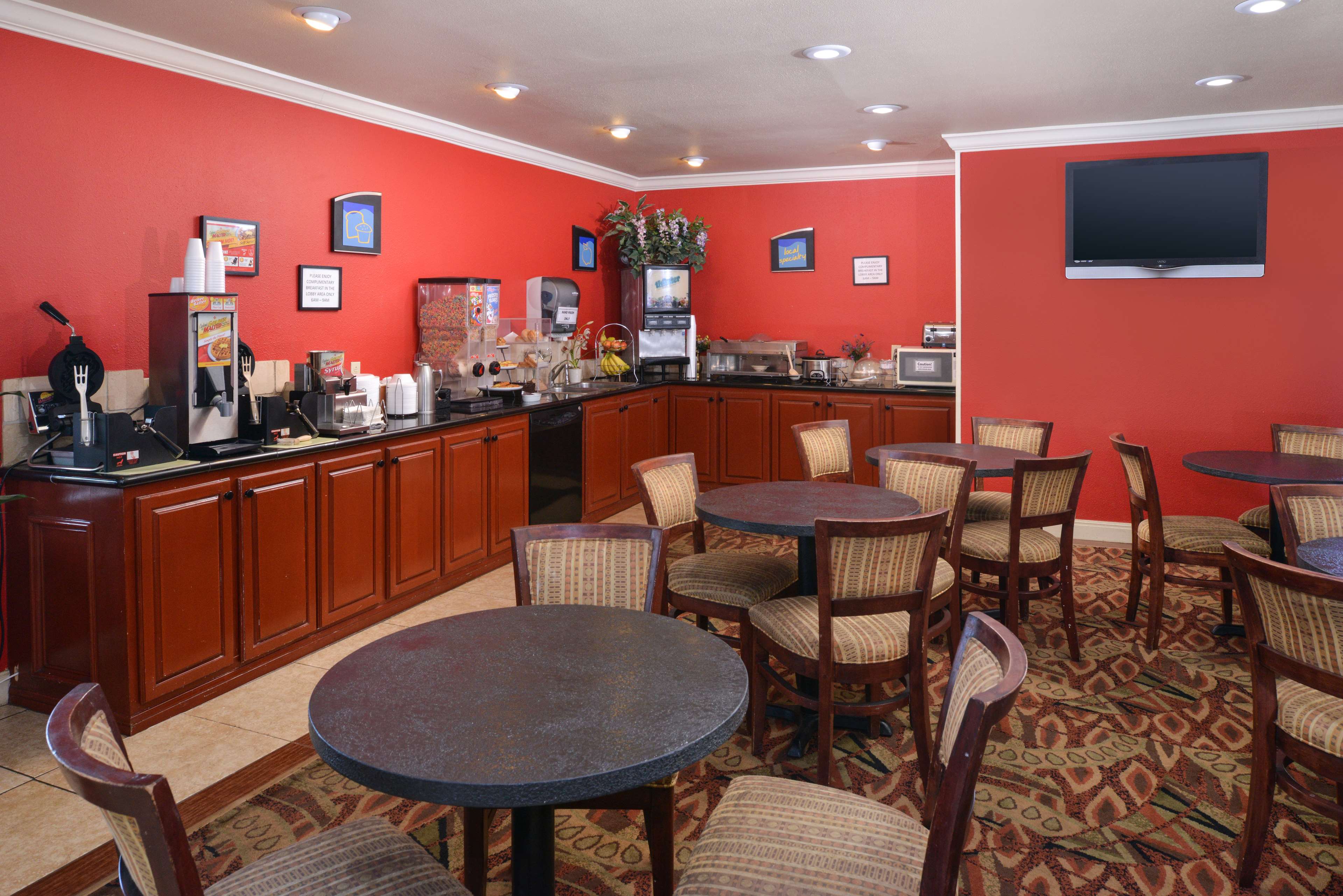 Americas Best Value Inn - Lubbock E