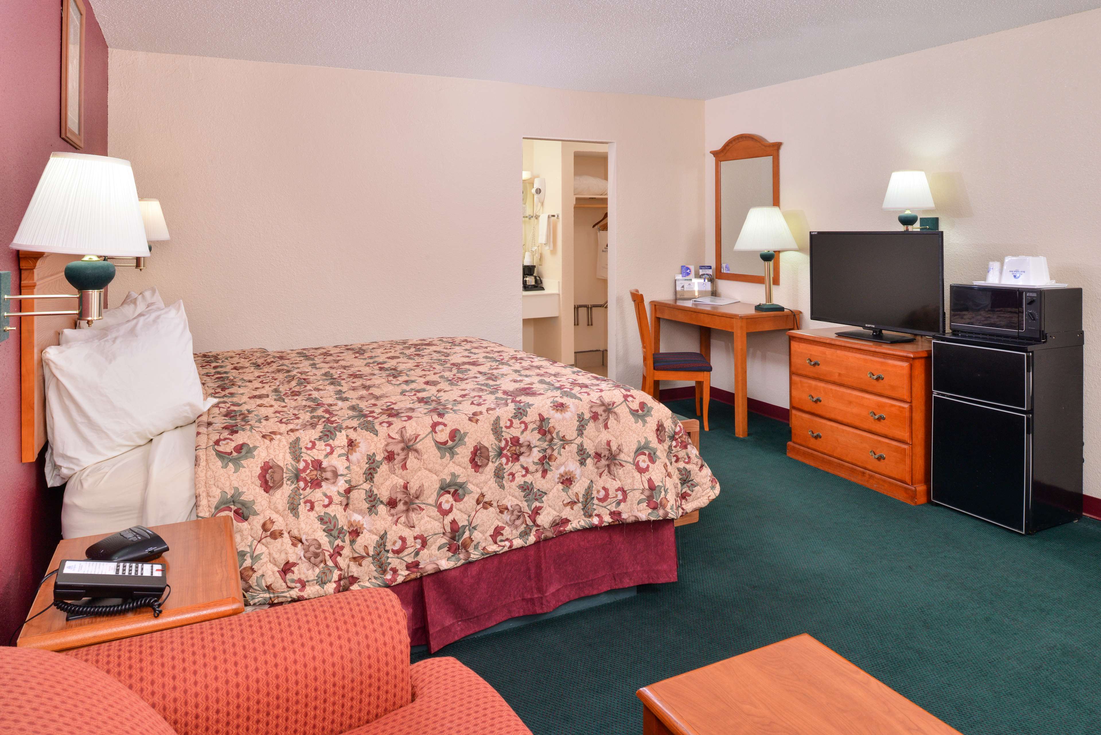 Americas Best Value Inn - Lubbock E