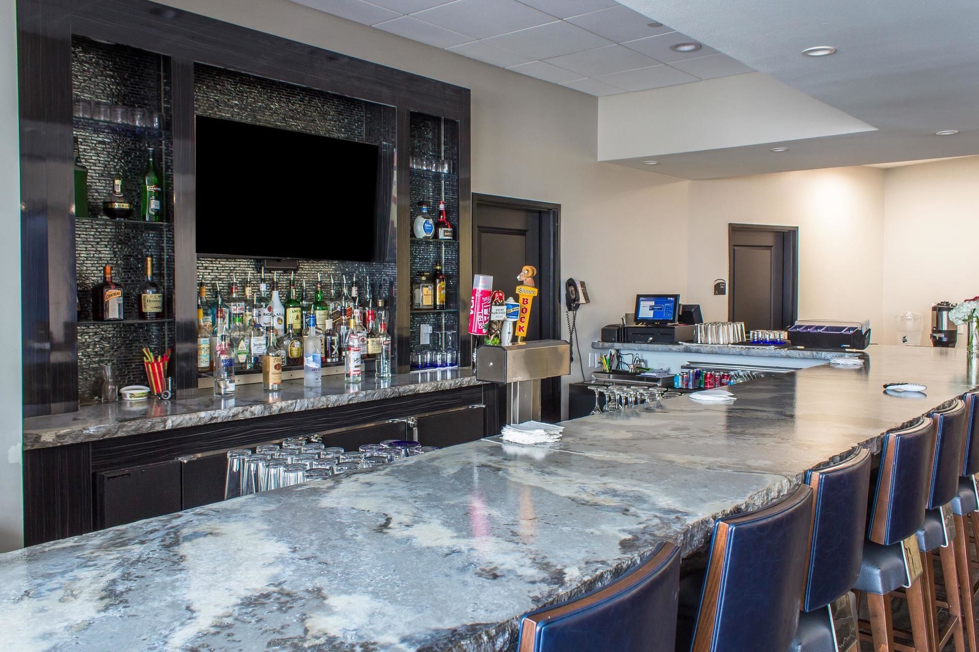 La Quinta Inn & Suites by Wyndham Lubbock Southwest