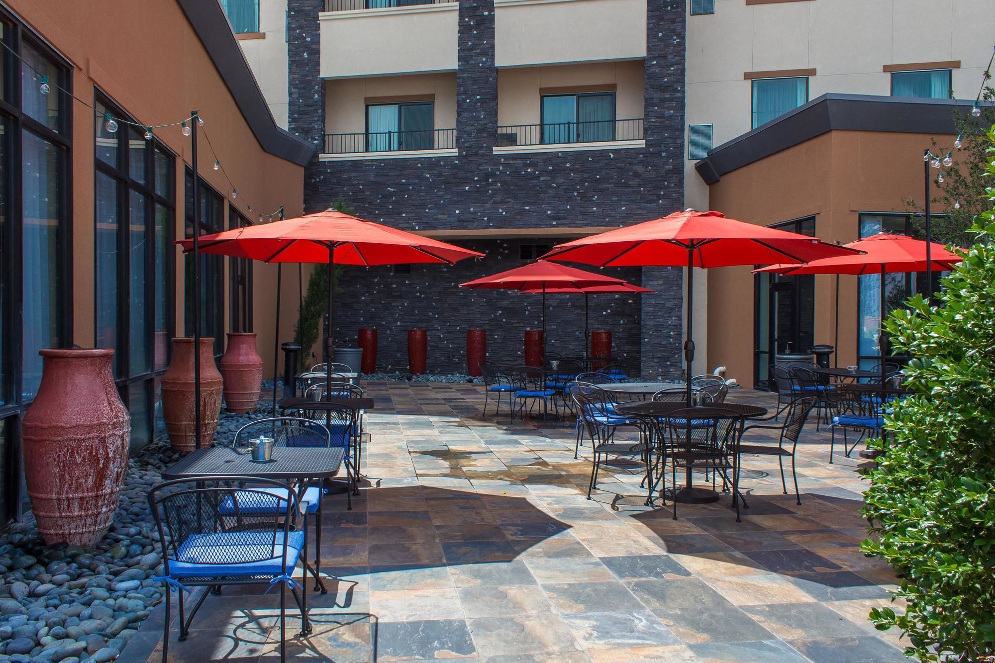 La Quinta Inn & Suites by Wyndham Lubbock Southwest