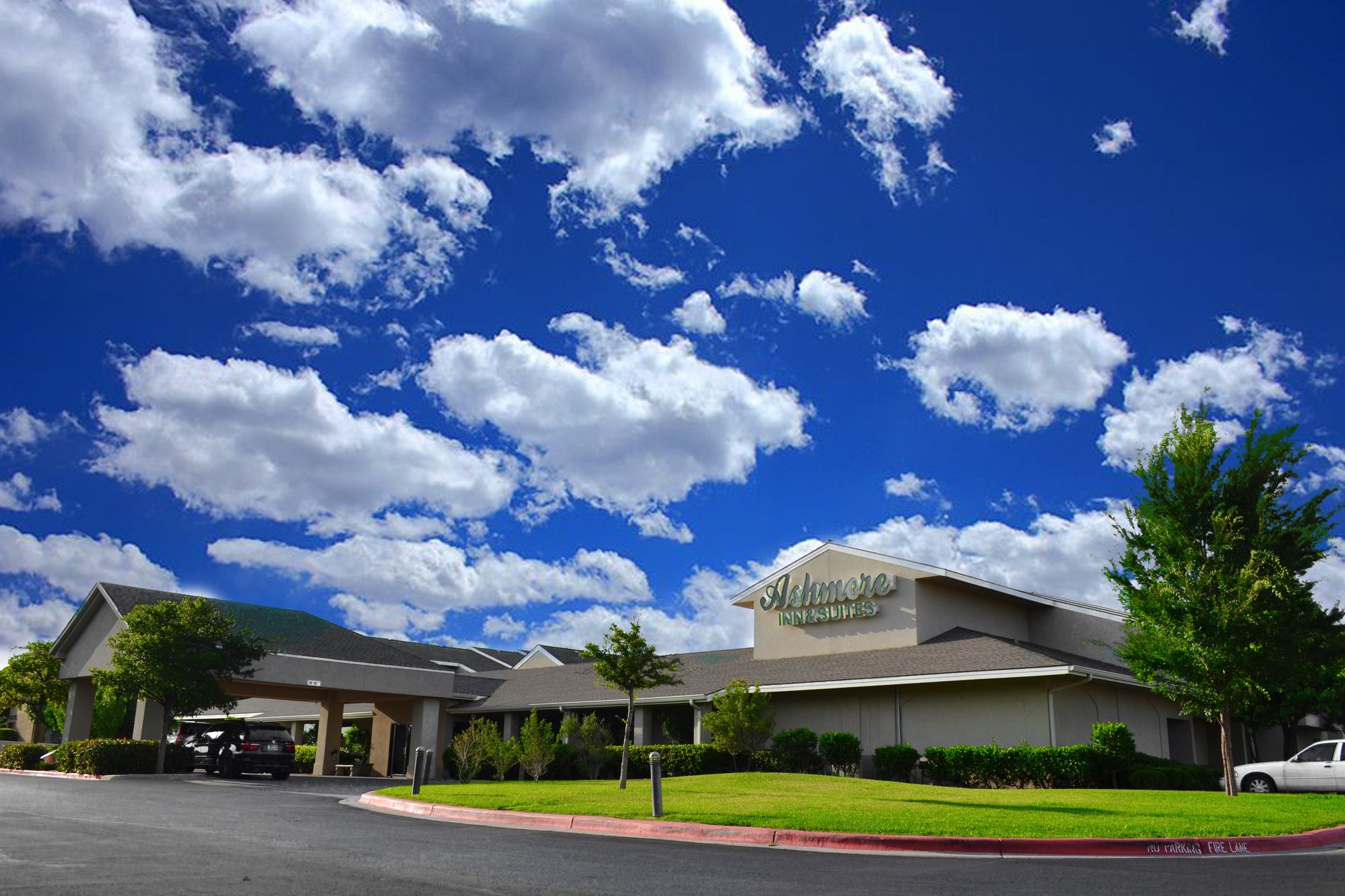 Ashmore Inn and Suites