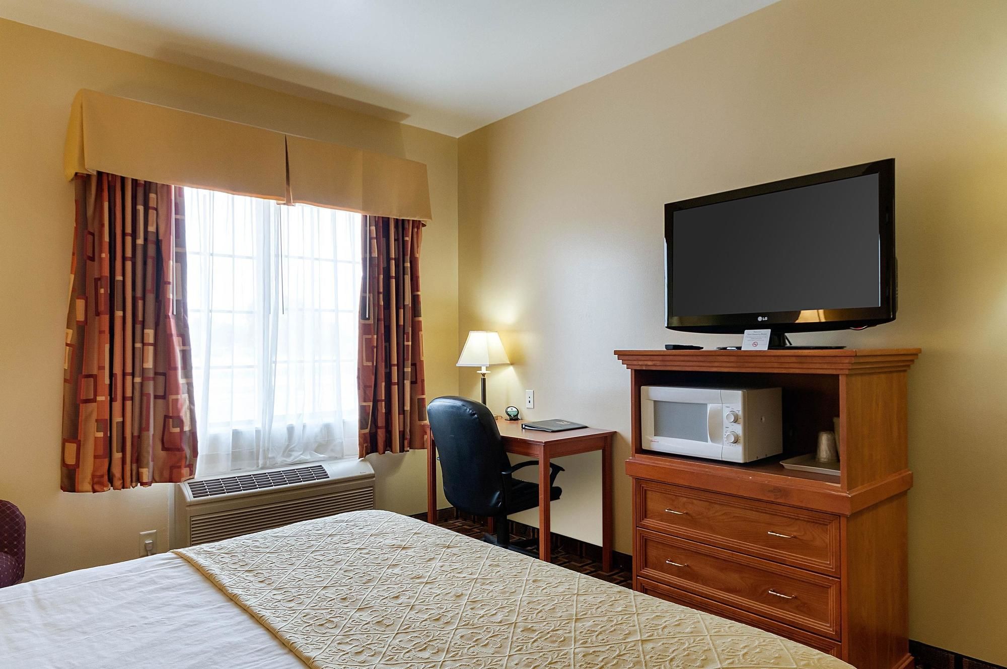 Econo Lodge I-27