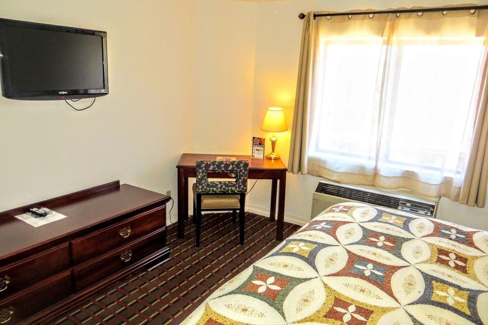 Guesthouse Inn Hotel  & Extended Stay