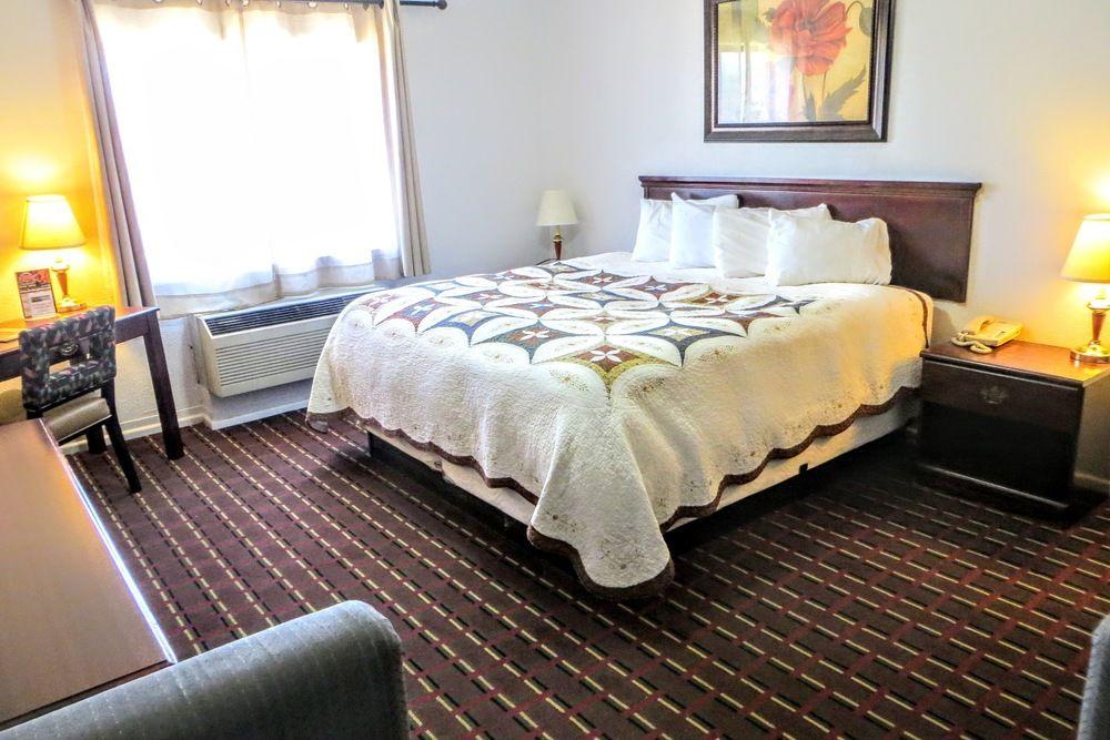 Guesthouse Inn Hotel  & Extended Stay