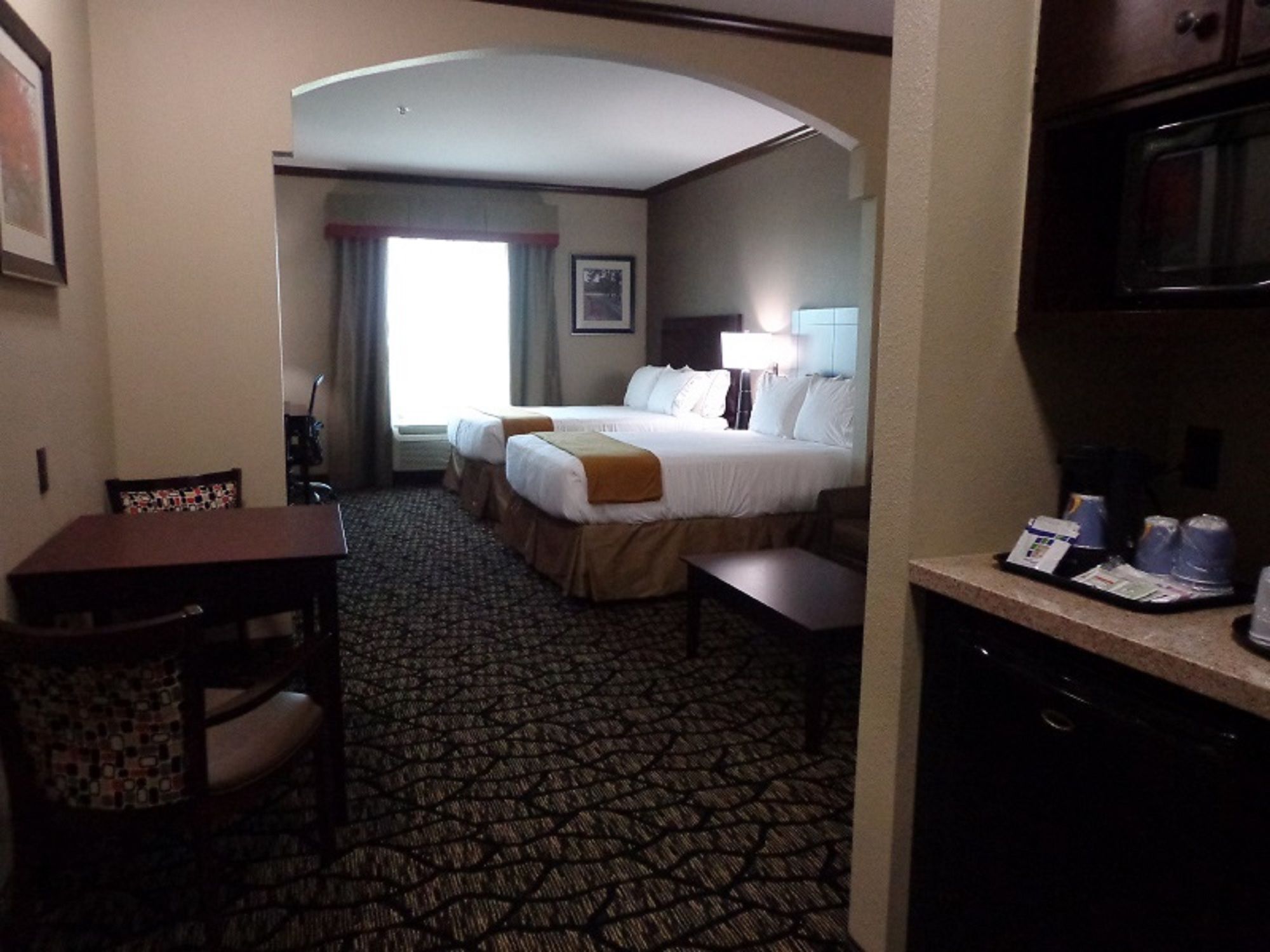Holiday Inn Express & Suites South