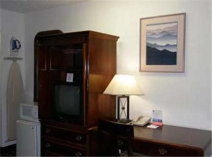 Knights Inn Slaton