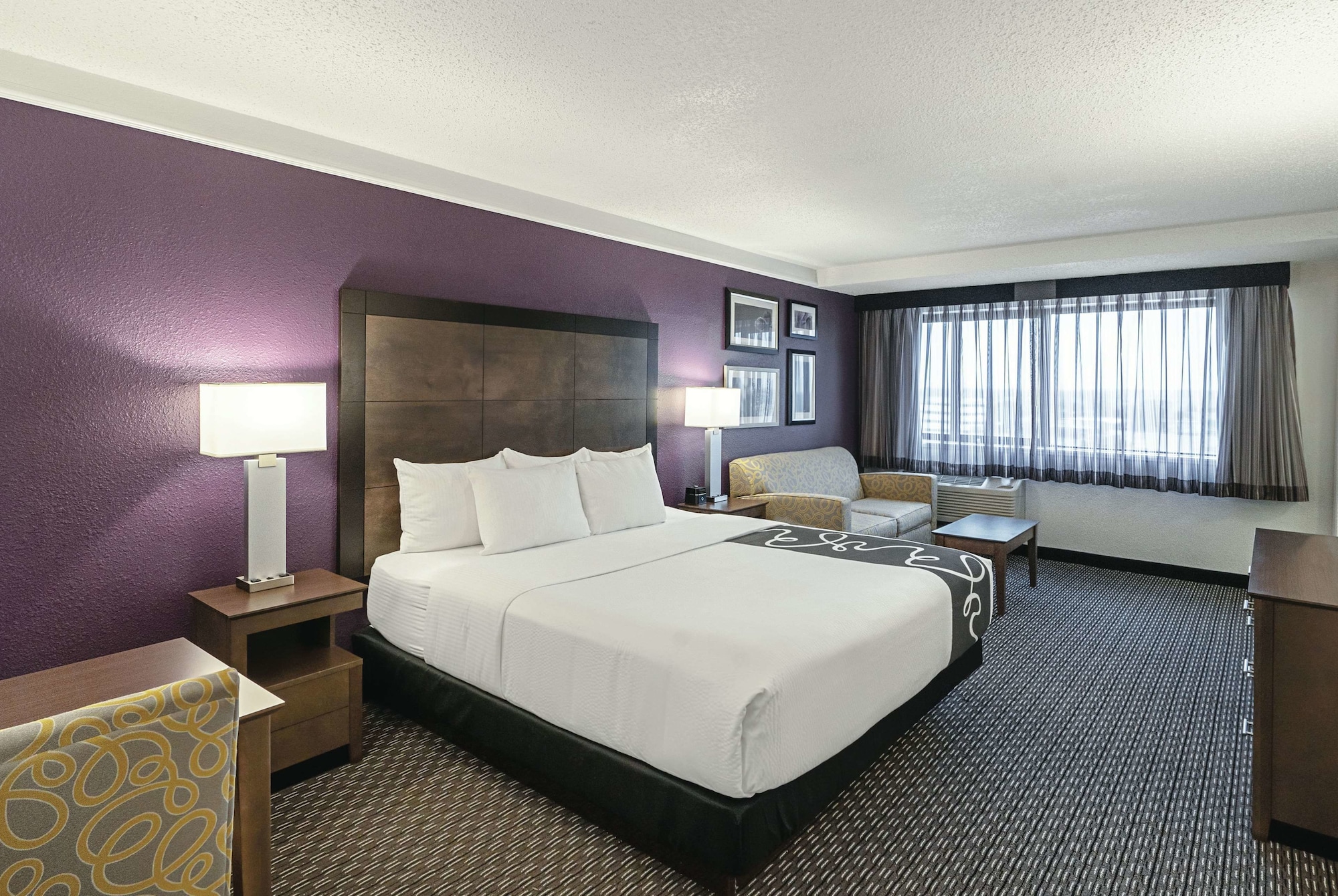 La Quinta Inn & Suites by Wyndham Lubbock West Medical Centr