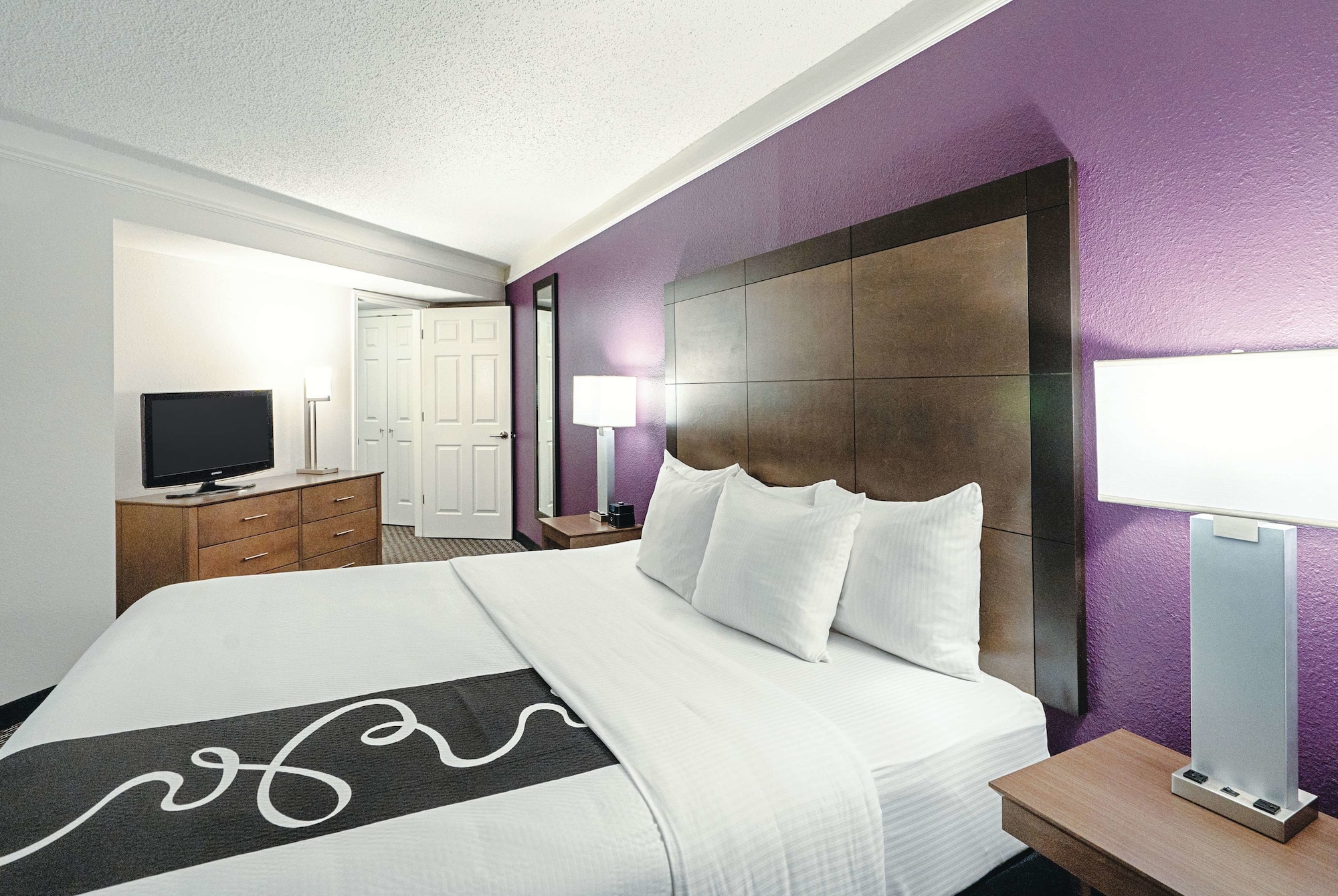La Quinta Inn & Suites by Wyndham Lubbock West Medical Centr