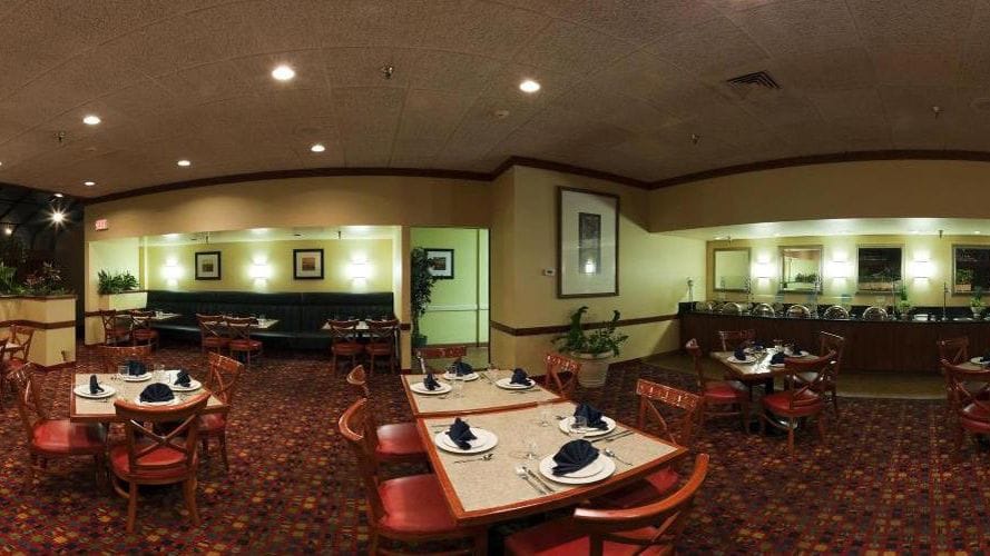 MCM Eleganté Hotel & Suites