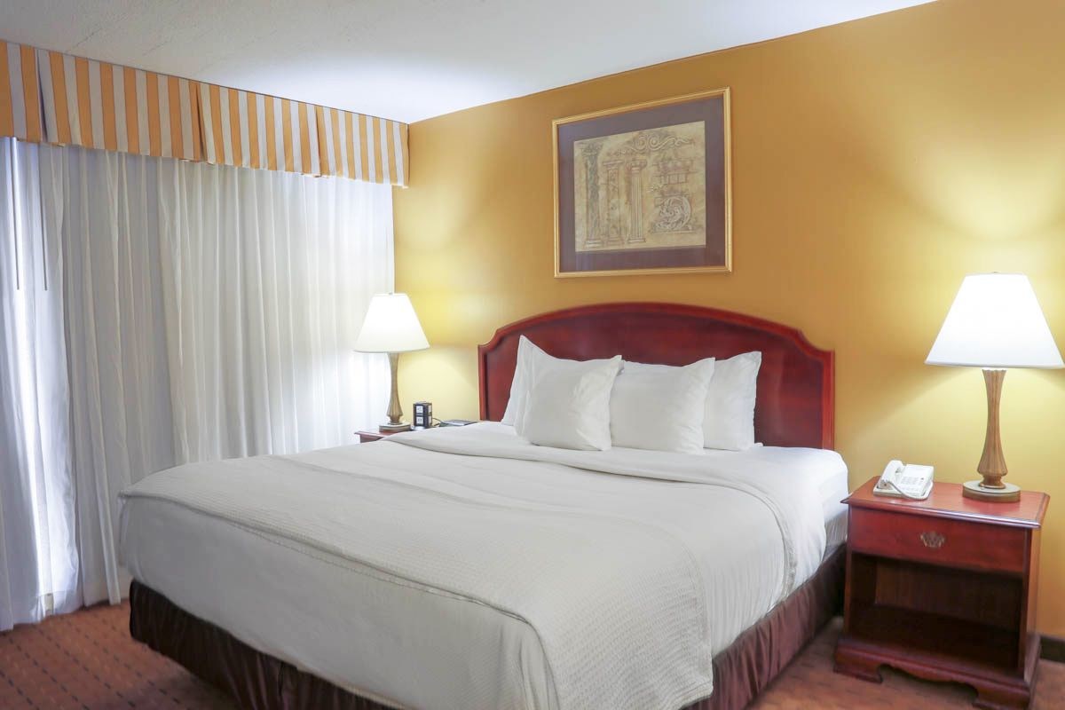 MCM Eleganté Hotel & Suites