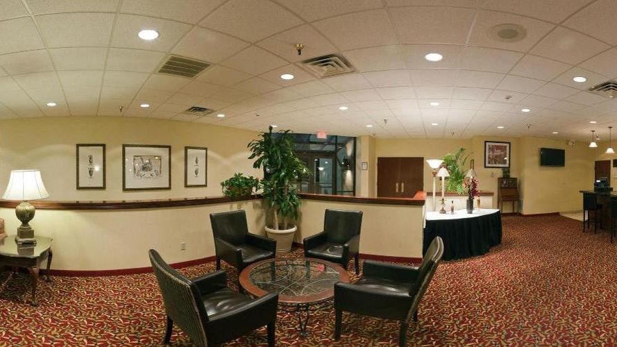 MCM Eleganté Hotel & Suites