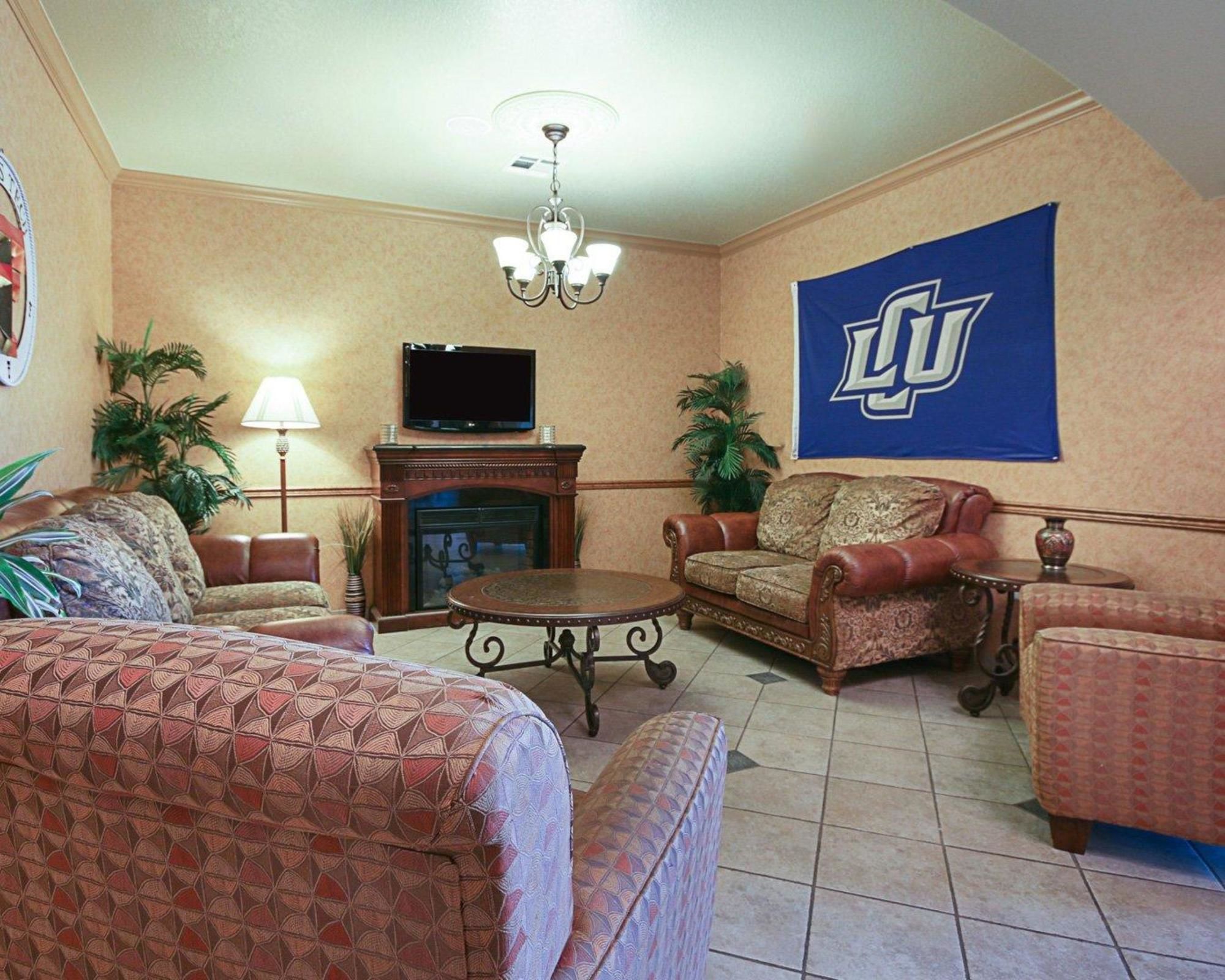 Comfort Inn & Suites