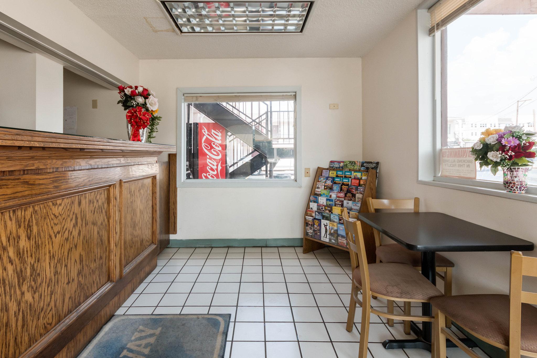 Raider Inn
